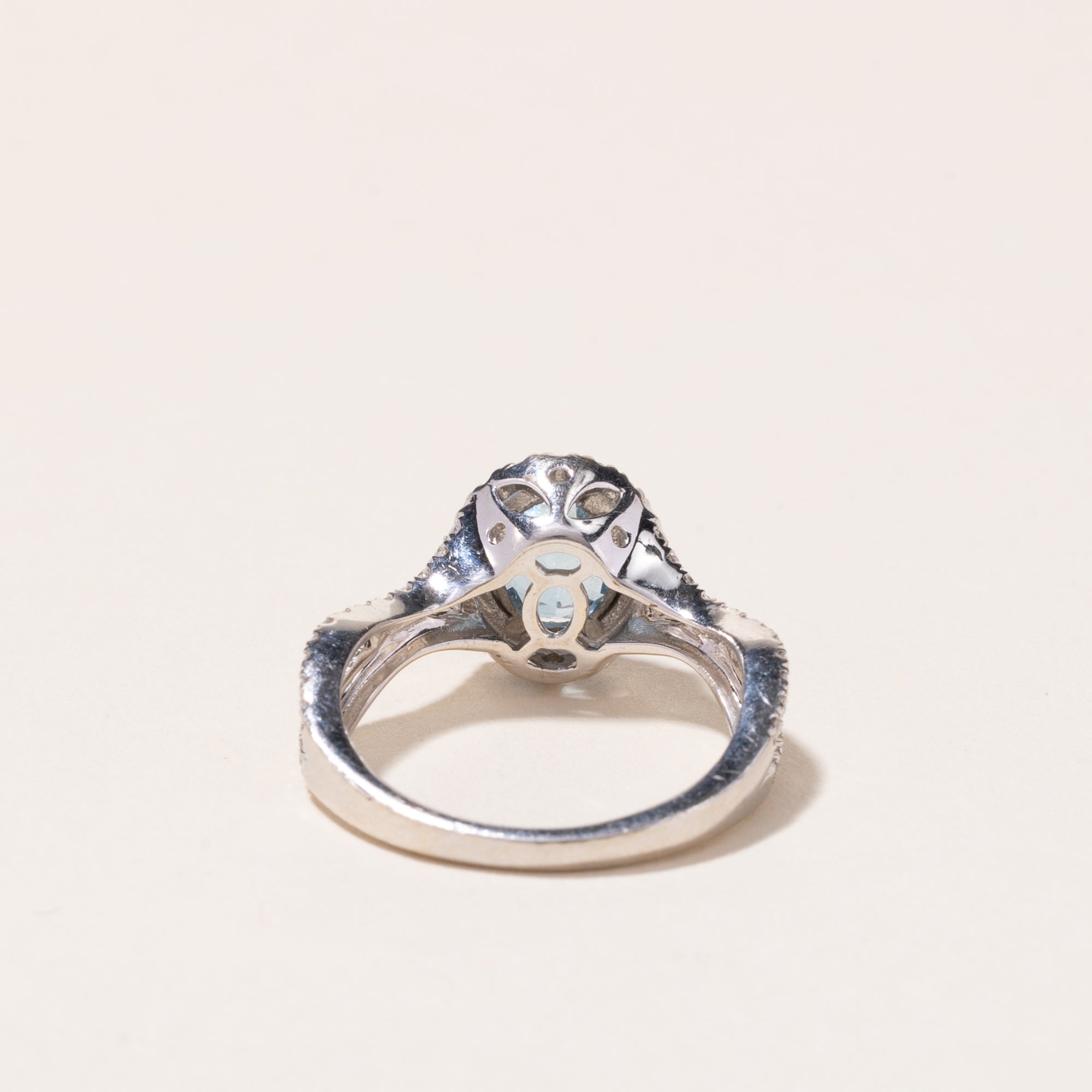 14k White Gold Aquamarine and Diamond Ring | 0.93ct, 0.43ctw | SZ 4.75