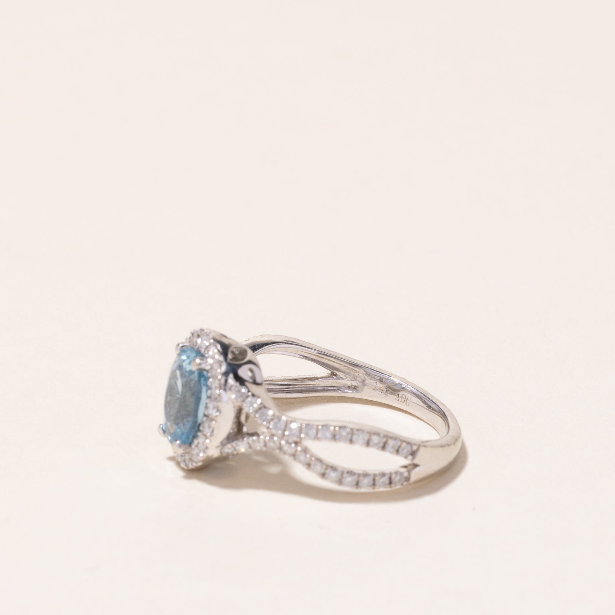 14k White Gold Aquamarine and Diamond Ring | 0.93ct, 0.43ctw | SZ 4.75