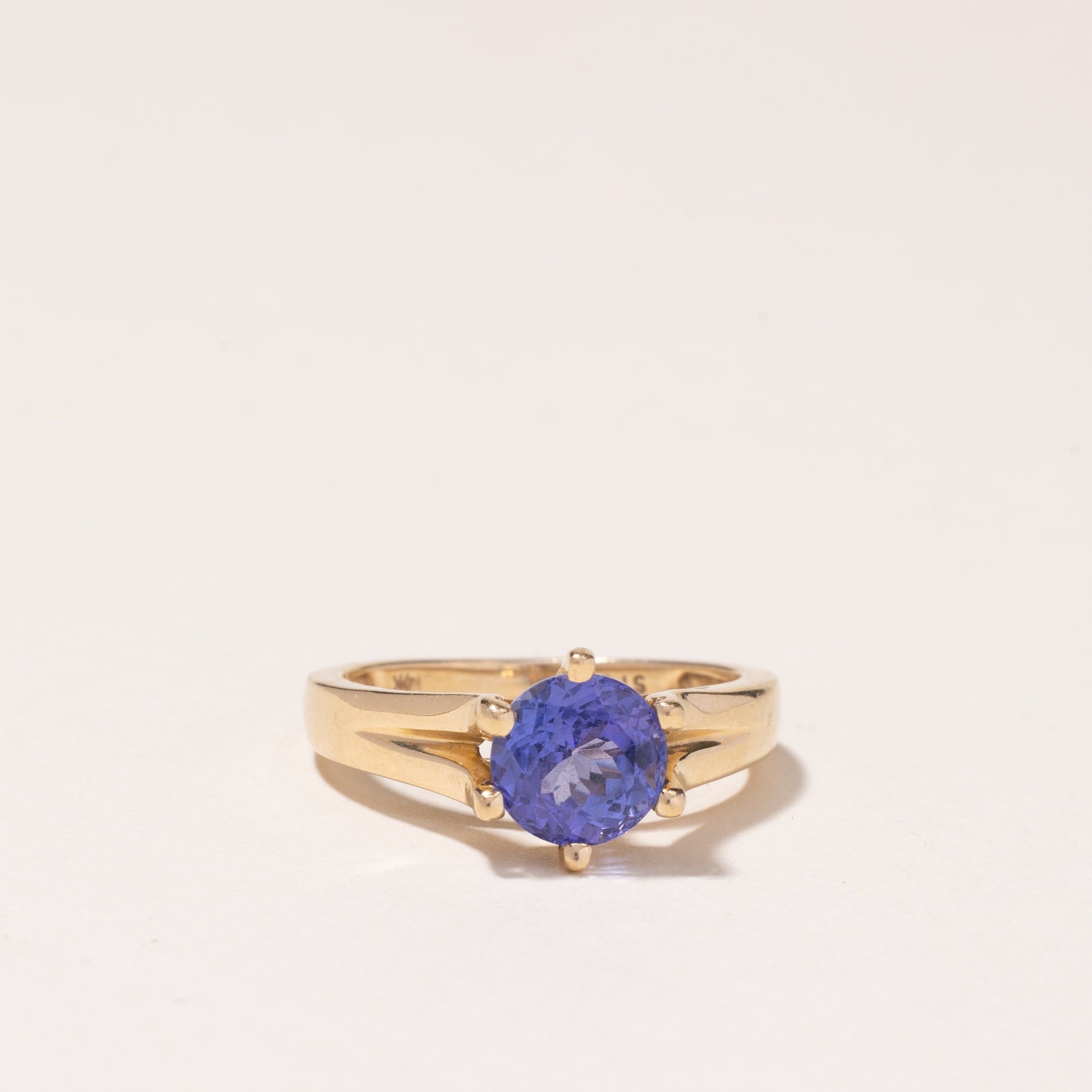 Bague en or jaune 14 carats et tanzanite | 1,42 ct | Taille 5,75 