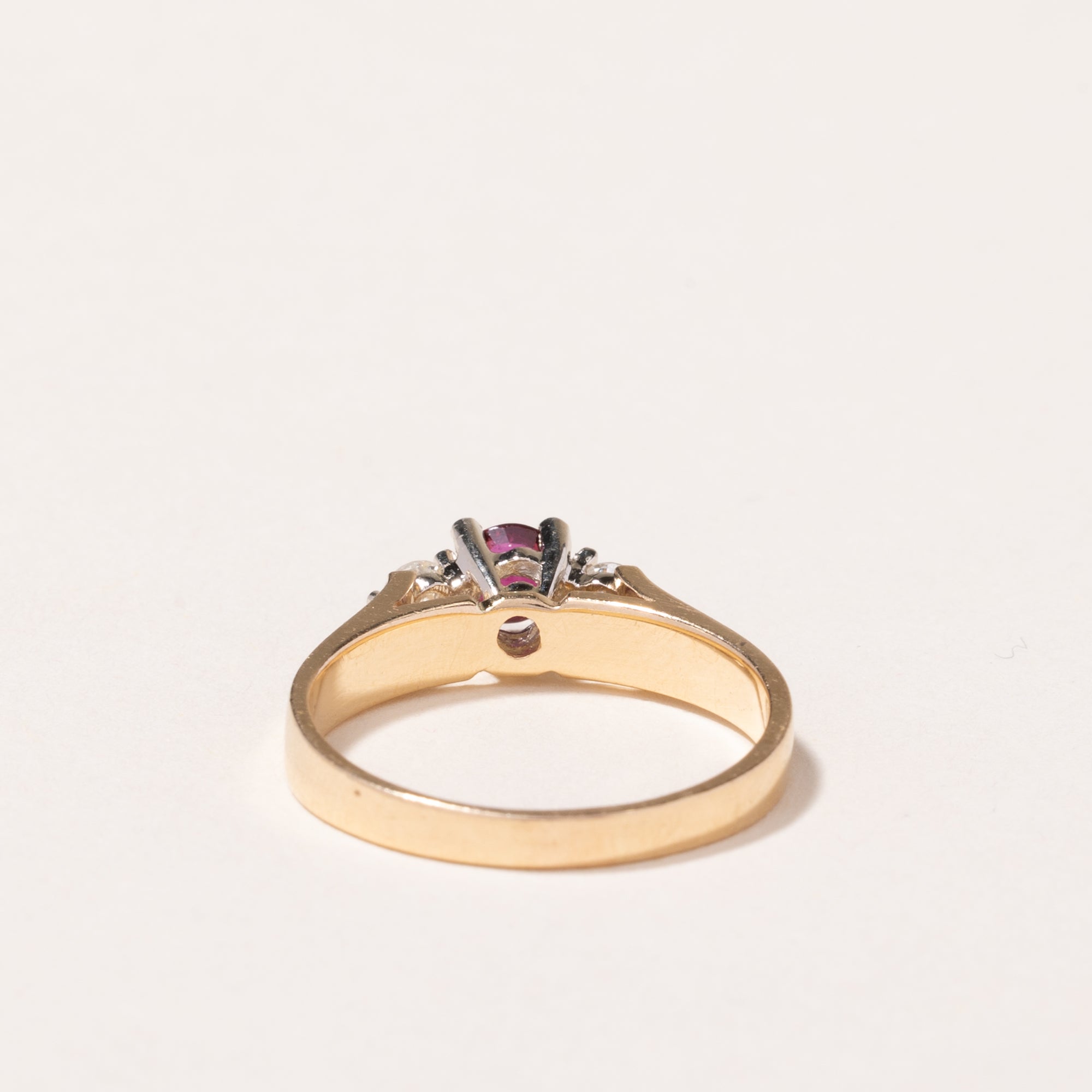 14k Yellow Gold Ruby & Diamond Ring | 0.22ct, 0.20ctw | SZ 7