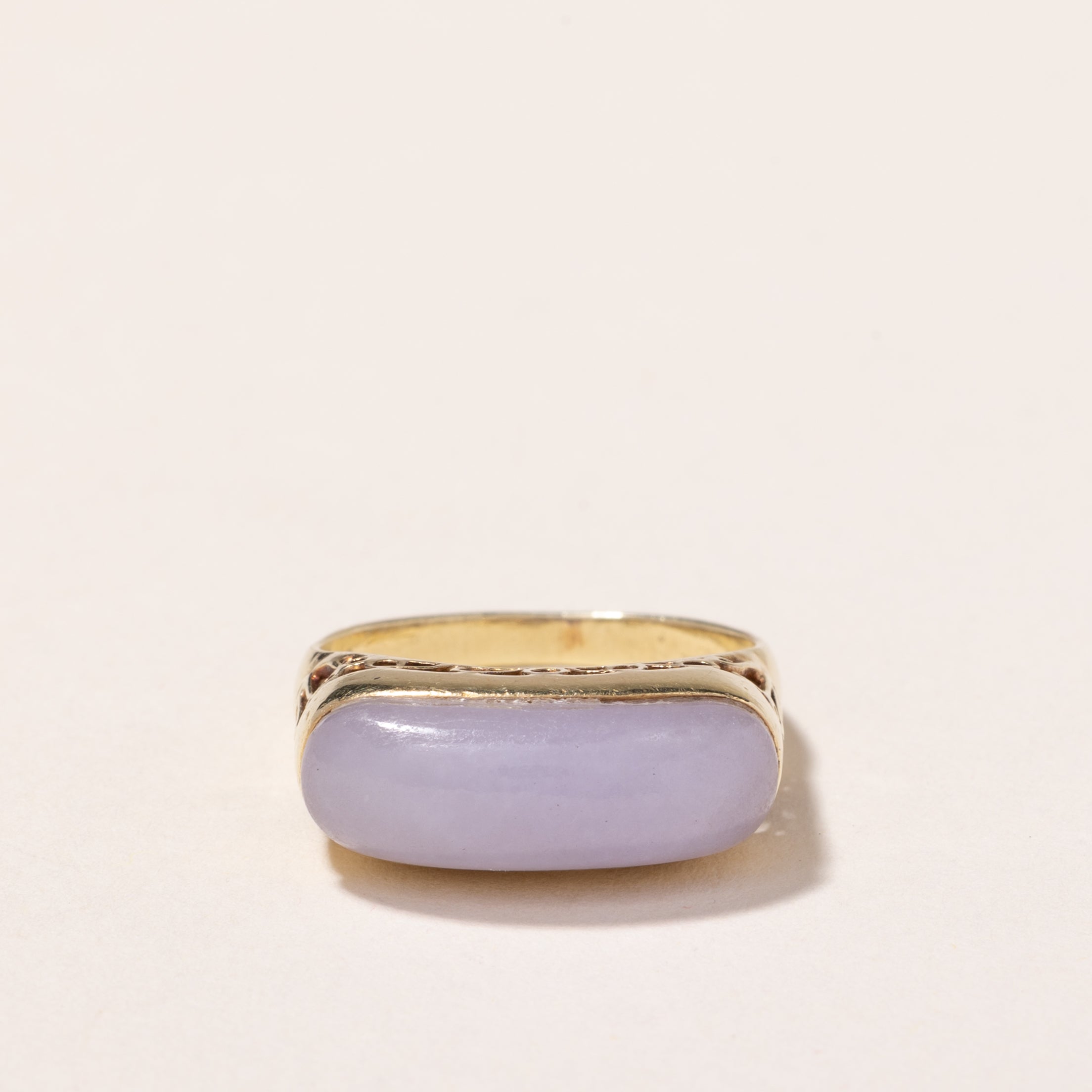 14k Yellow Gold Lavender Jadeite Ring | 18.7x7.00x4.70mm | SZ 6.5