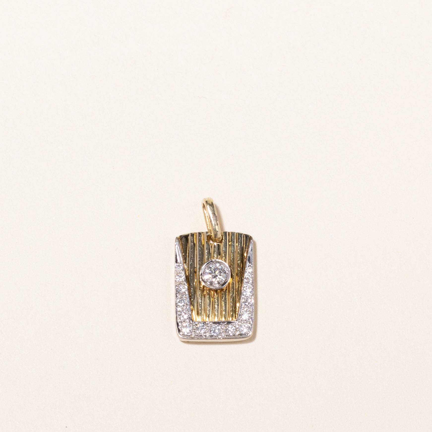 14k Yellow Gold Diamond Pendant | 0.42ctw | 2.2x1.8cm