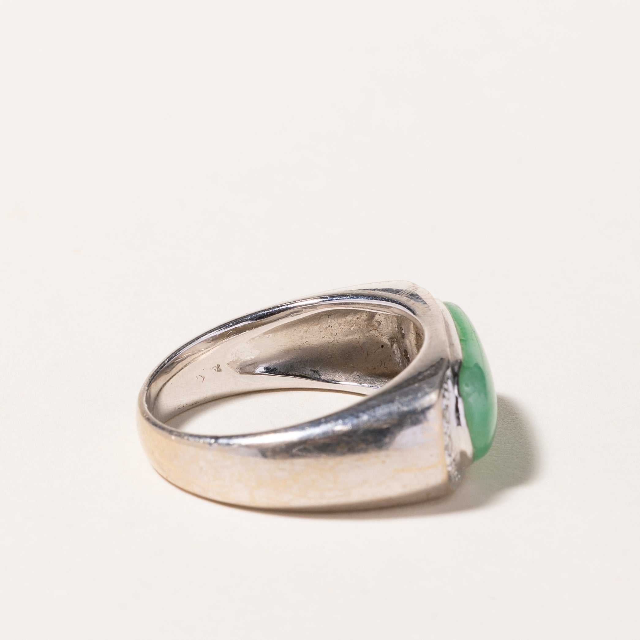18k White Gold Jade & Diamond Ring | 17.50x7.00x2.30mm, 0.09ctw | SZ 9