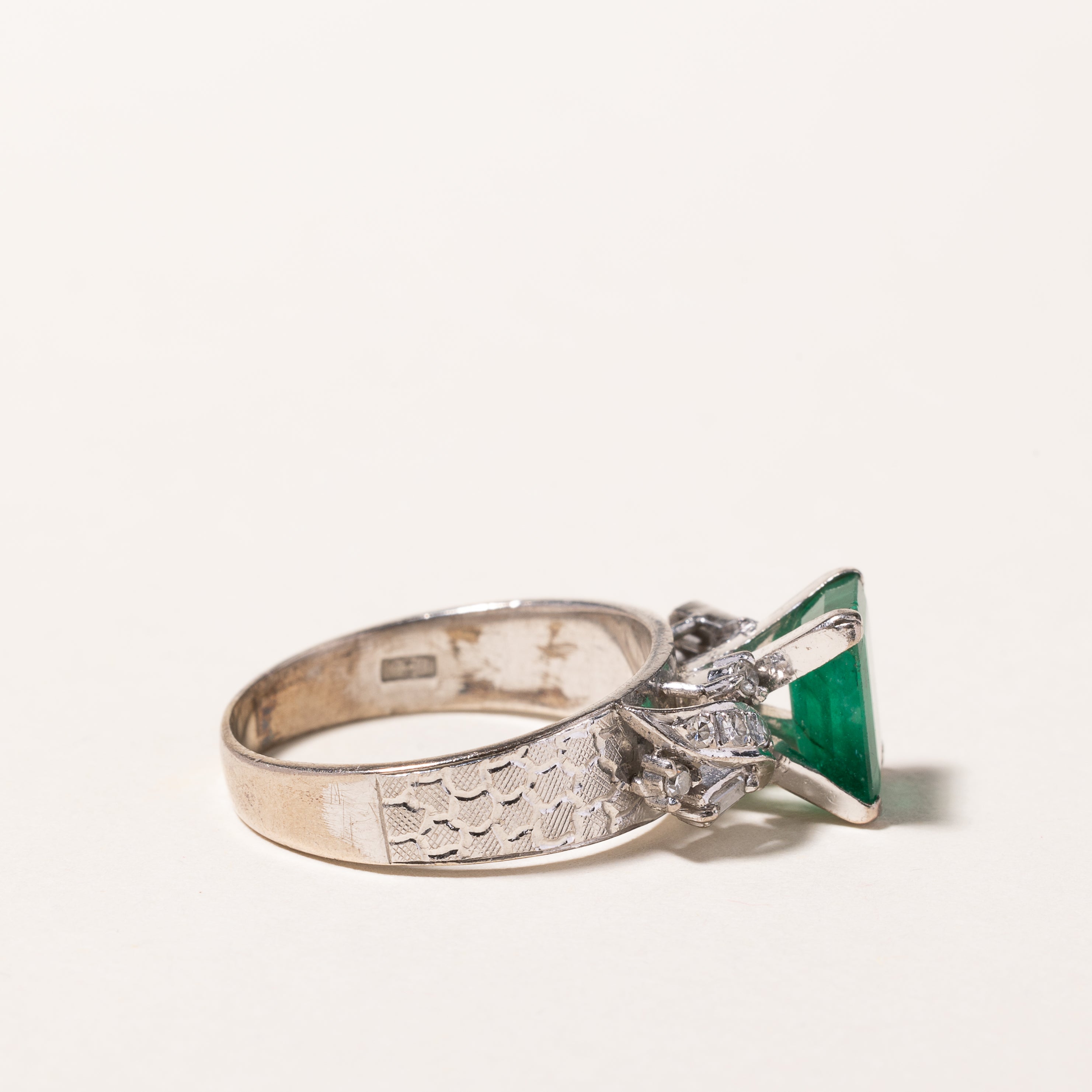 14k White Gold Emerald and Diamond Ring | 1.67ct, 0.17ctw | SZ 7.75