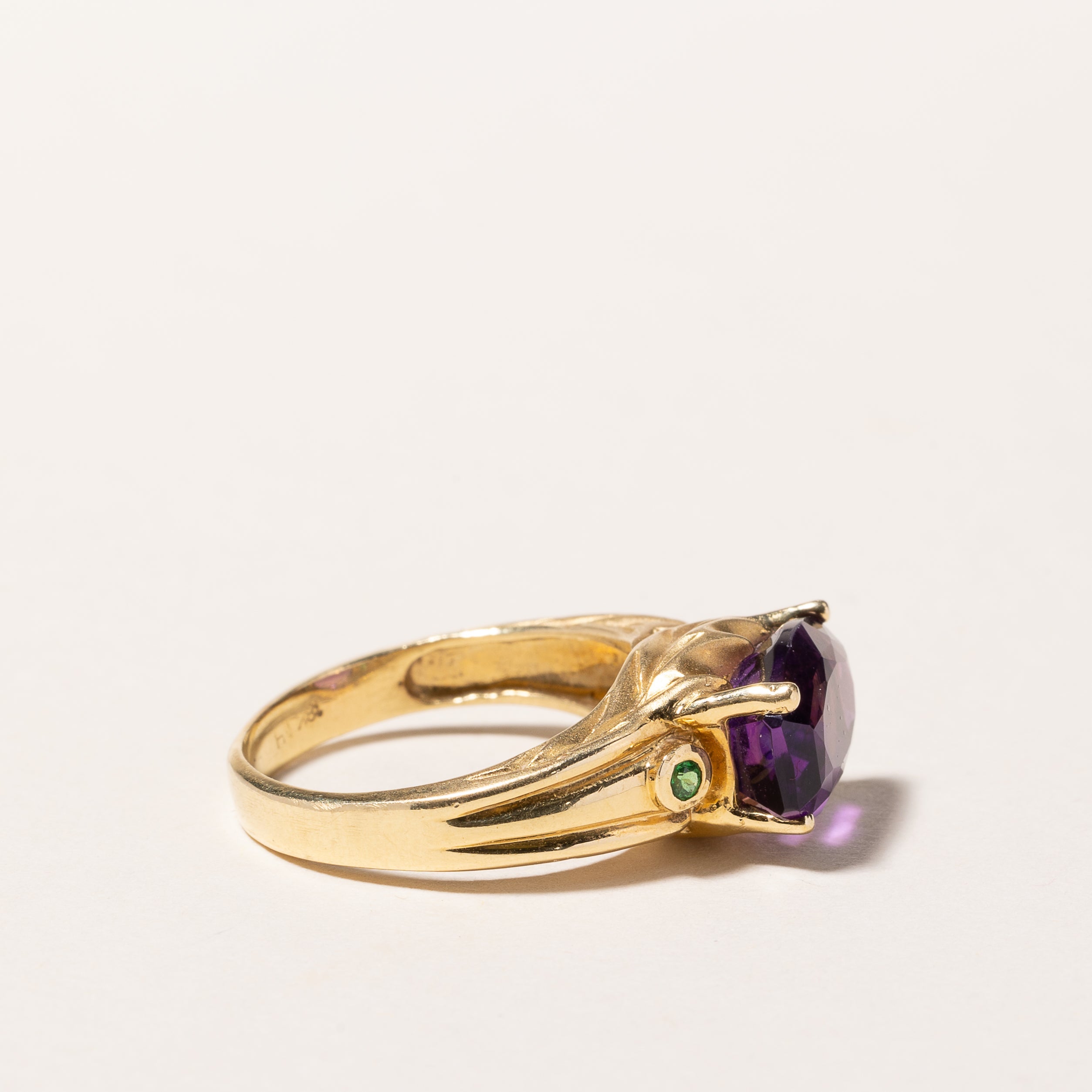 18k Yellow Gold Amethyst & Tsavorite Ring | 3.33ct, 0.08ctw | SZ 7.5