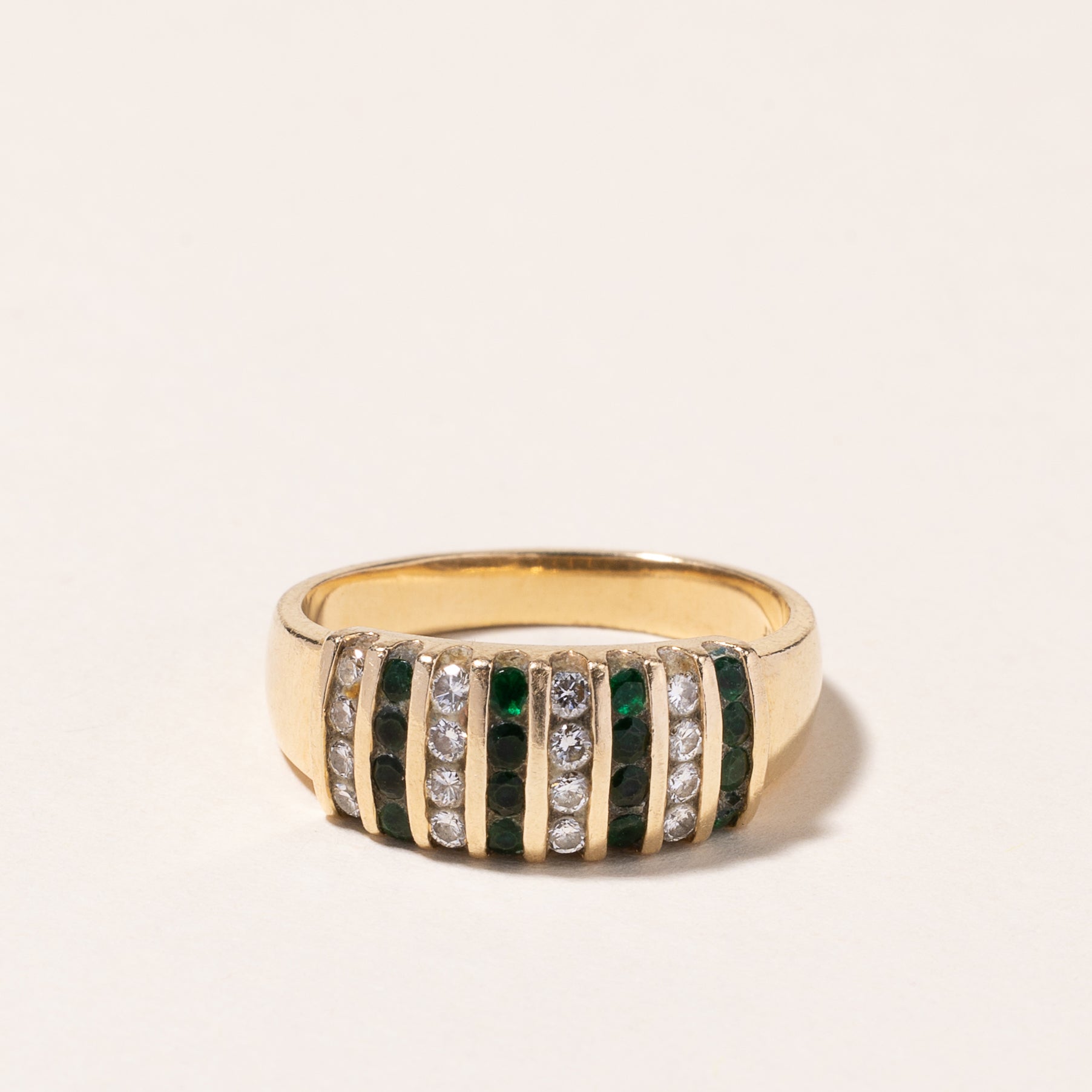 14K Yellow Gold Emerald & Diamond Ring | 0.27ctw, 0.32ctw | SZ 6