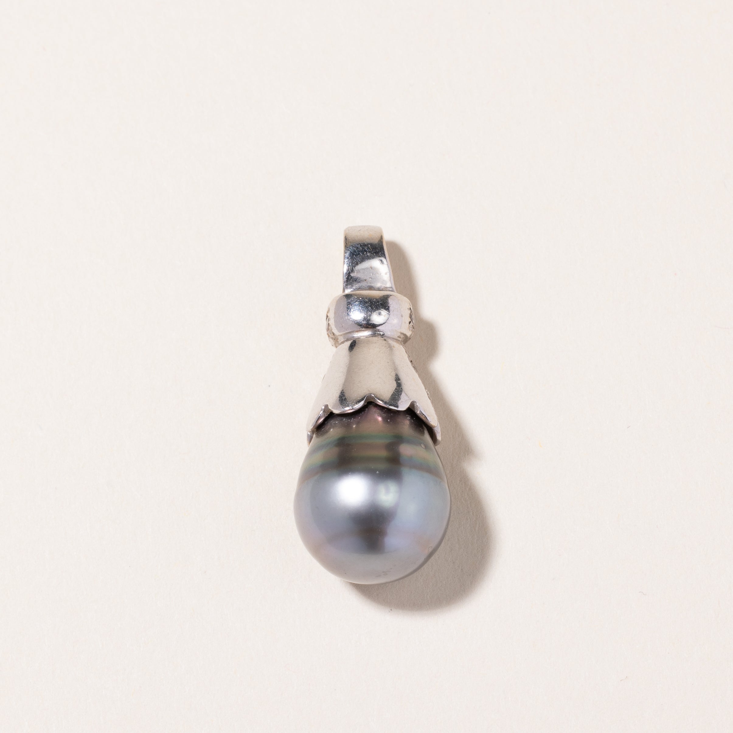 18k White Gold Black South Sea Pearl & Diamond Pendant | 12.80-16.00mm, 0.52ctw |
