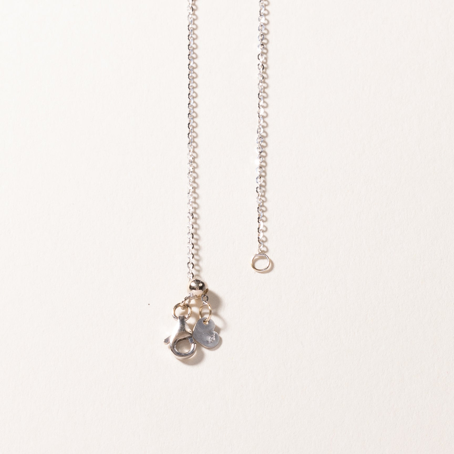 18k White Gold Diamond Necklace | 0.26ctw | 18"