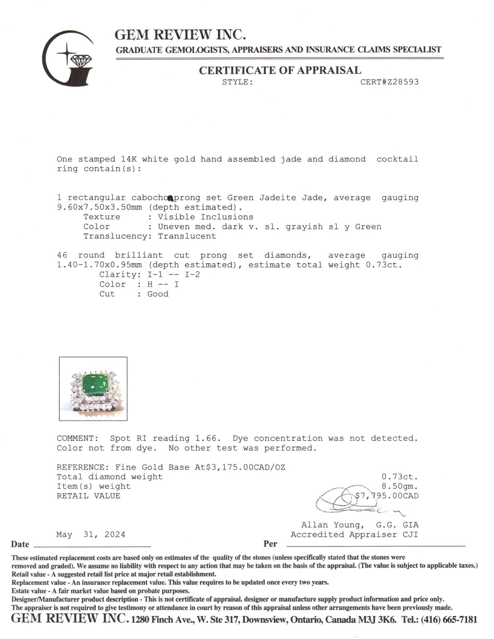 Bague en or blanc 14 carats, jade et diamants | 9,60 x 7,50 x 3,50 mm, 0,73 ct | Taille 5,75 