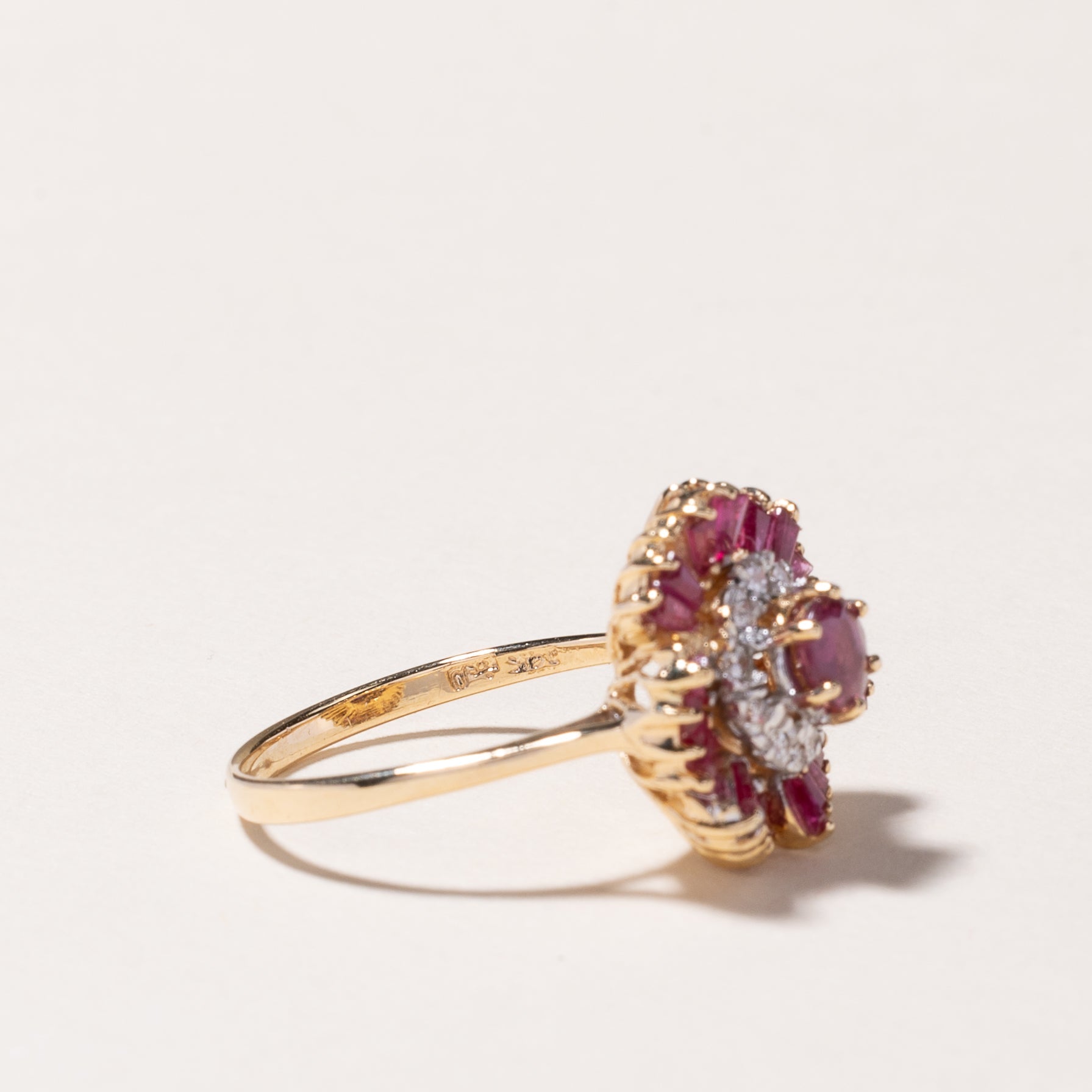 14k Yellow Gold Ruby & Diamond Ring | 1.53ctw, 0.16ctw | SZ 6.5