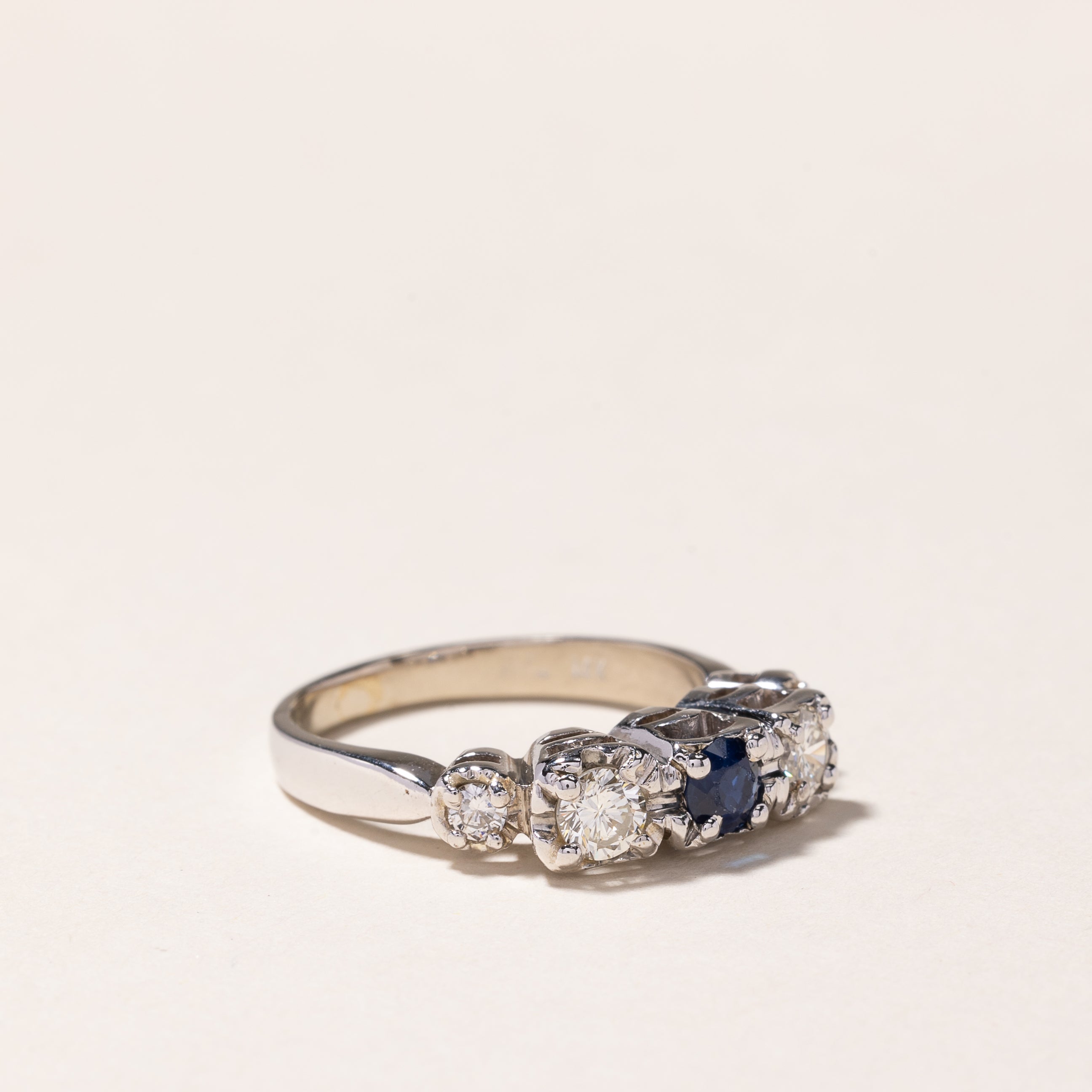 14k White Gold Sapphire & Diamond Ring | 0.27ct, 0.48ctw | SZ 6.5