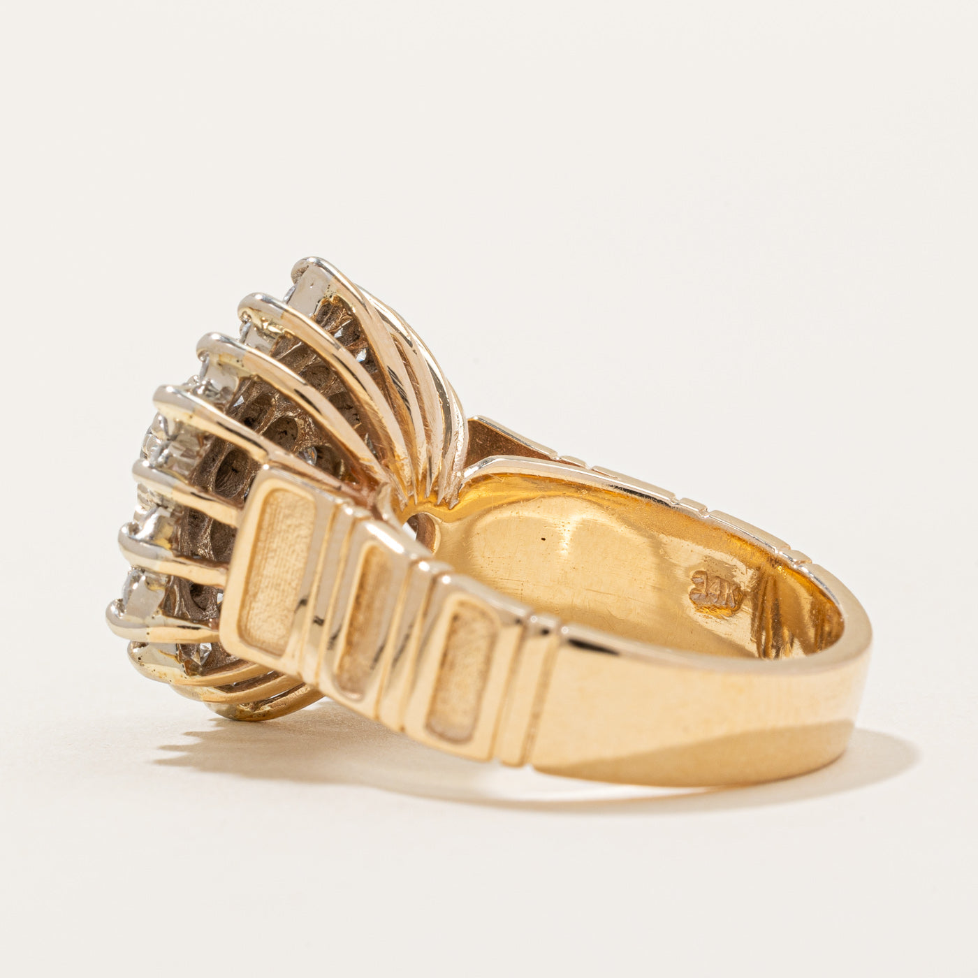Diamond Cluster Cocktail Ring | 1.74ctw | SZ 7.25 |