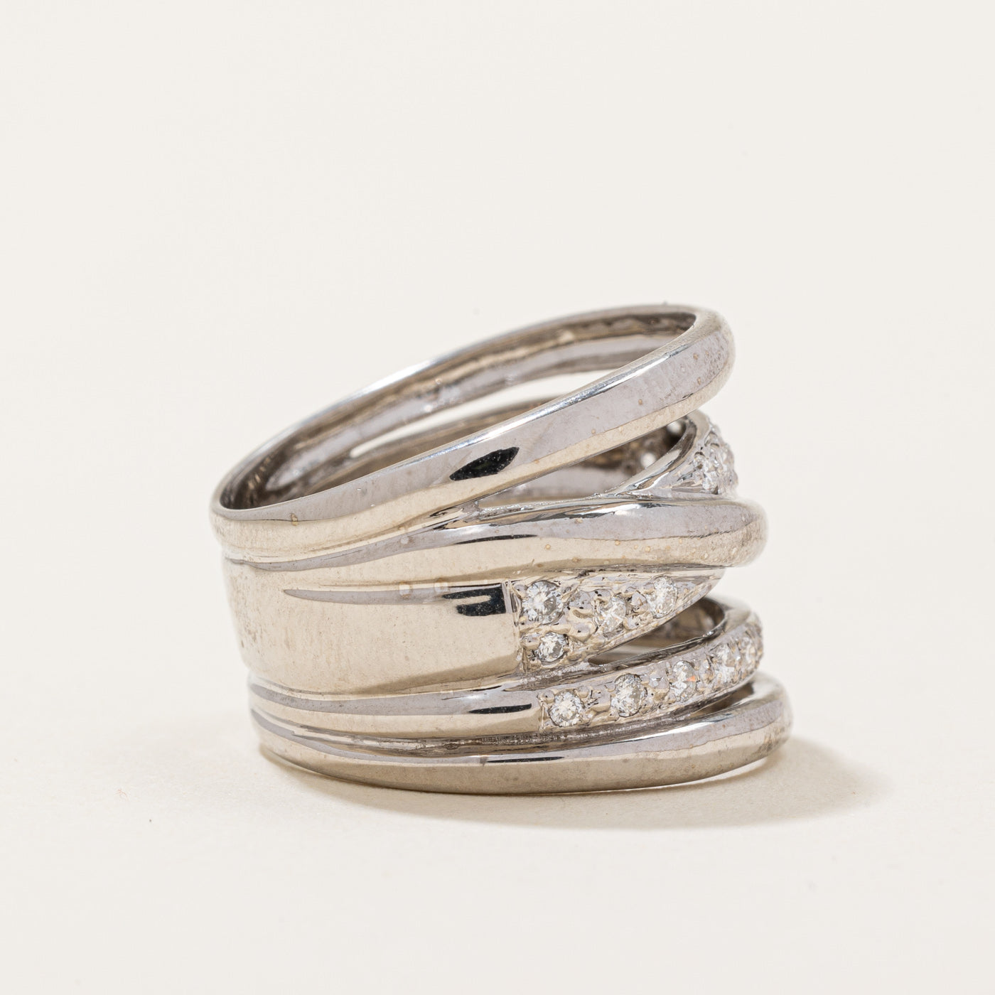 Overlapping Diamond Ring | 0.27ctw | SZ 6.25 |