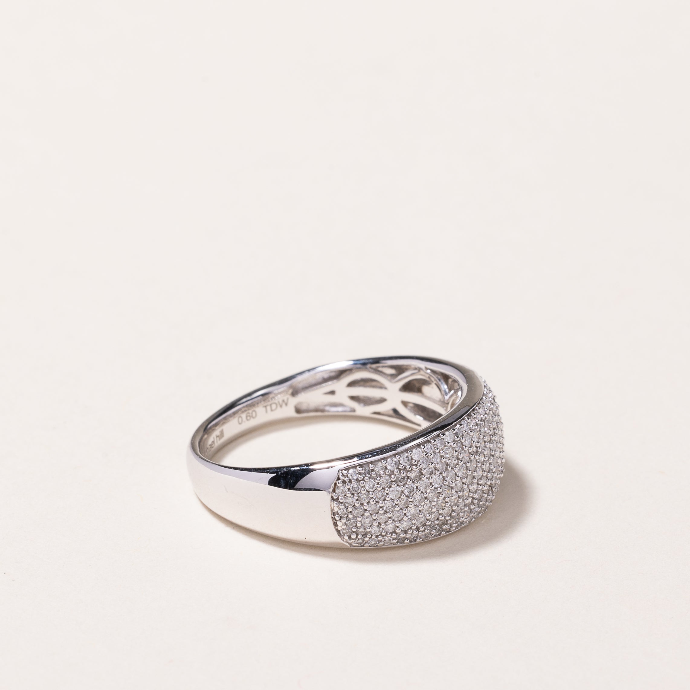 Bague en or blanc 10 carats sertie de diamants (0,60 ct au total) | Taille 7,5 