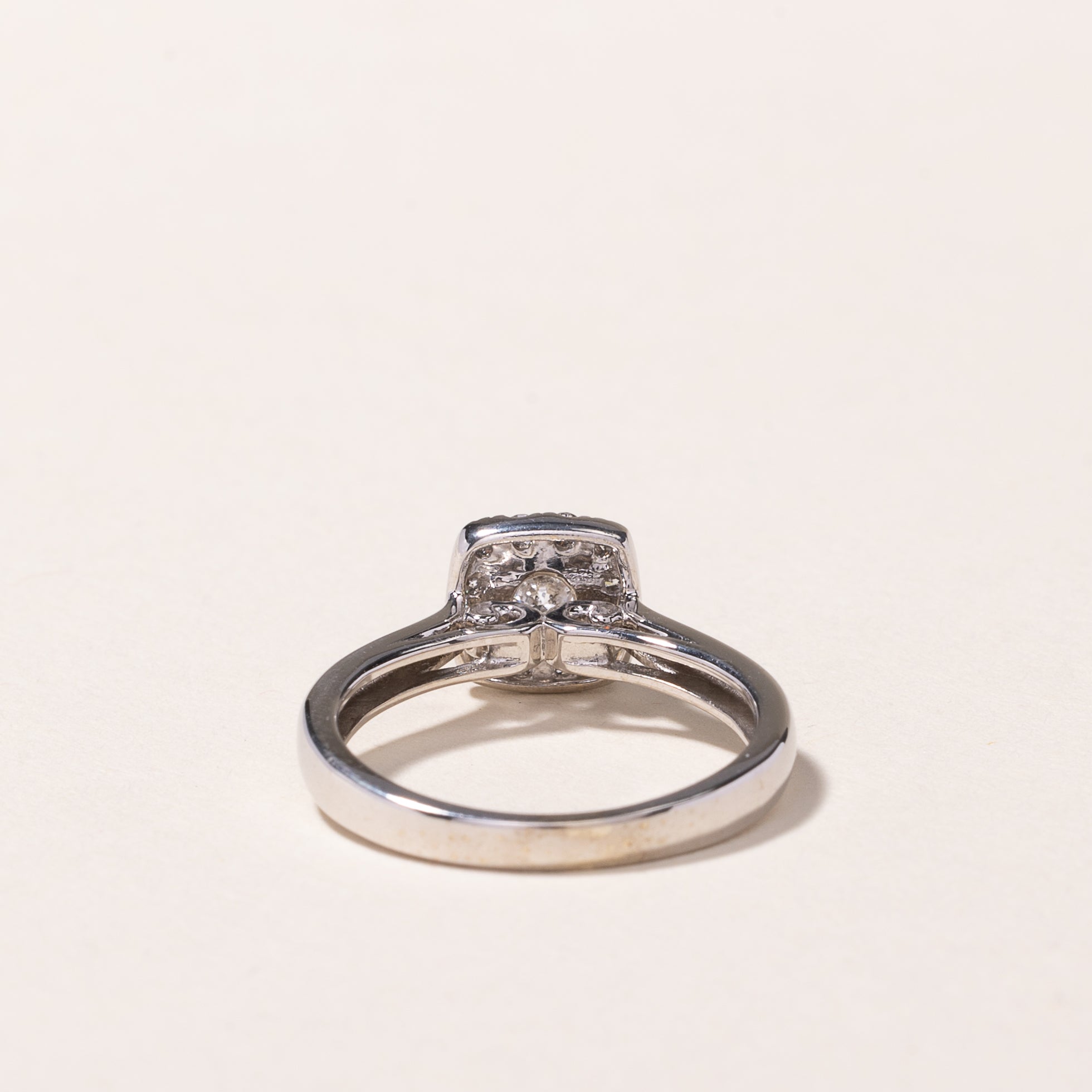 14k White Gold Halo Diamond Ring | 0.50ctw | SZ 4.75