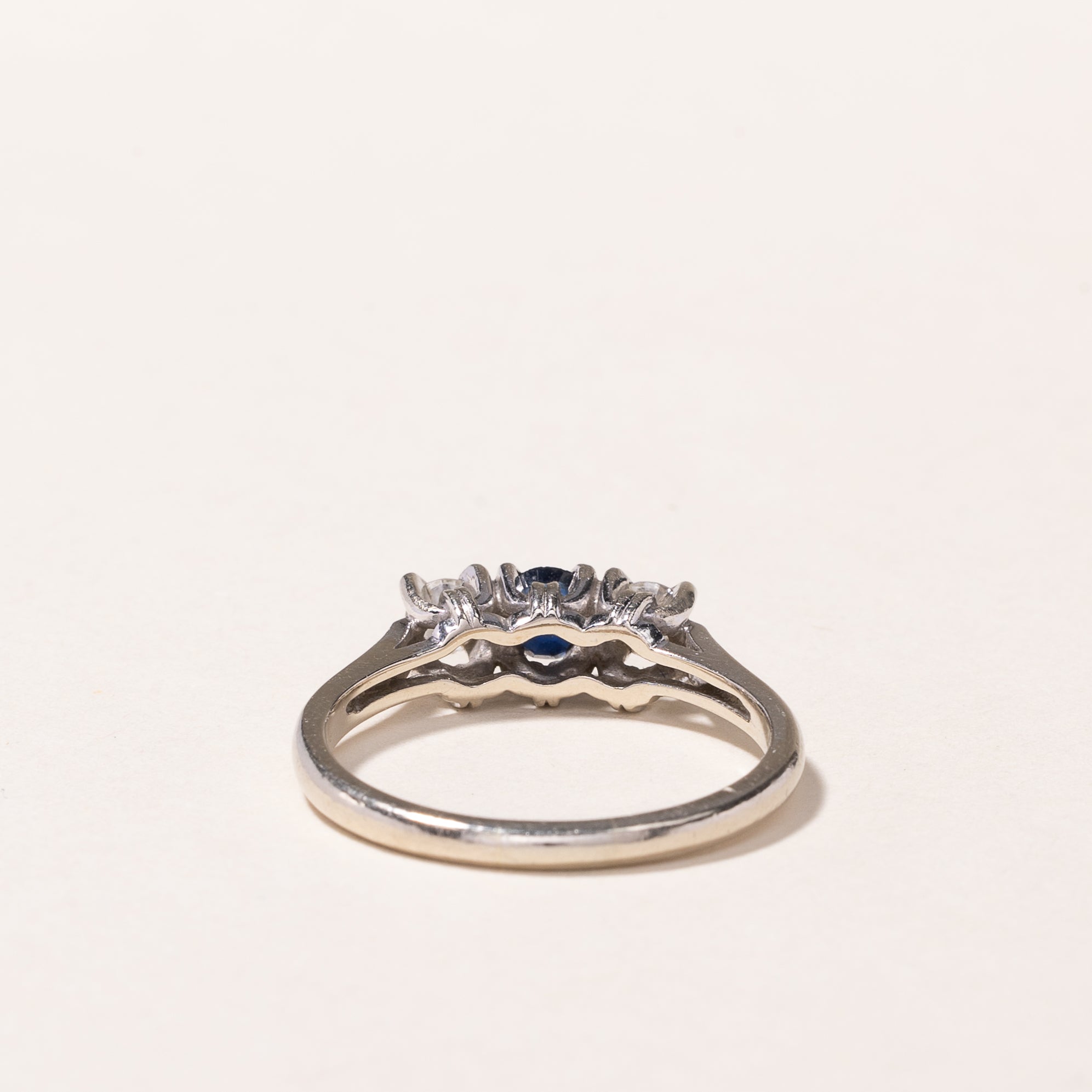 14k White Gold Sapphire & Diamond Ring | 0.25ct, 0.30ctw | SZ 7.5