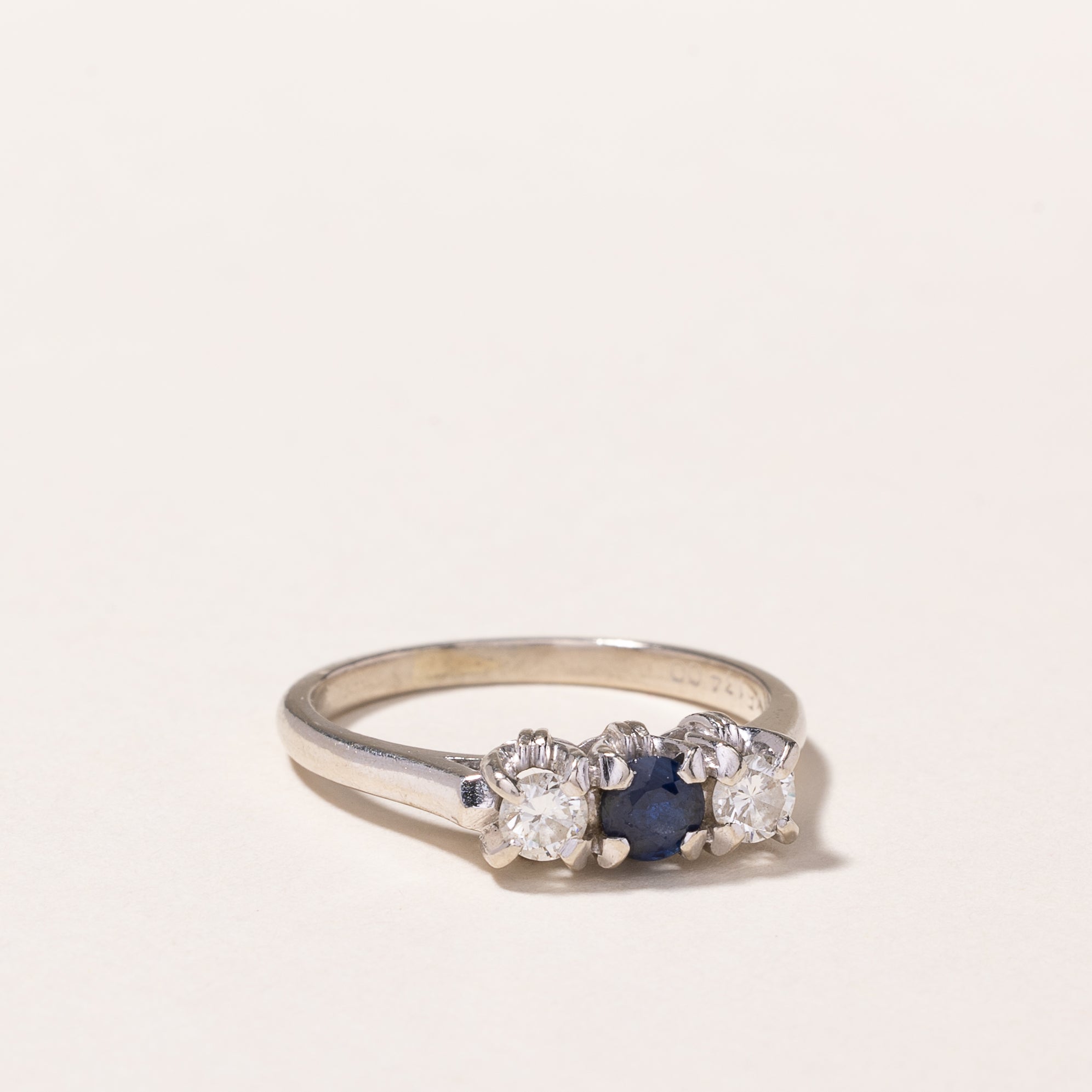 14k White Gold Sapphire & Diamond Ring | 0.25ct, 0.30ctw | SZ 7.5