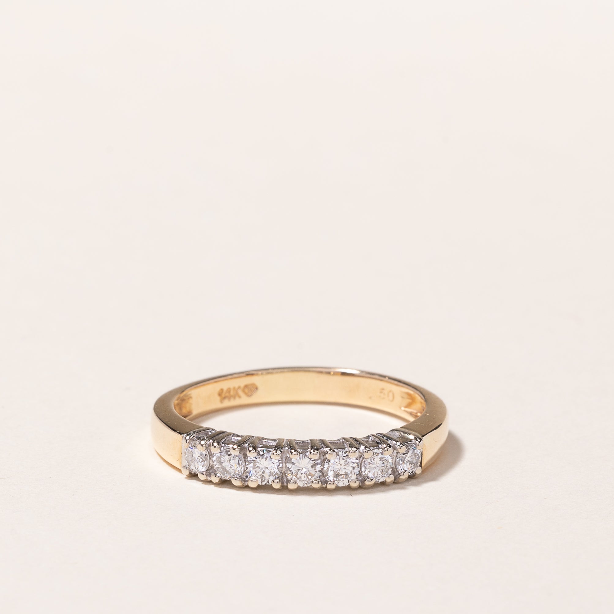 Bague en or jaune 14 carats sertie de sept diamants | 0,56 ct au total | Taille 8,5 