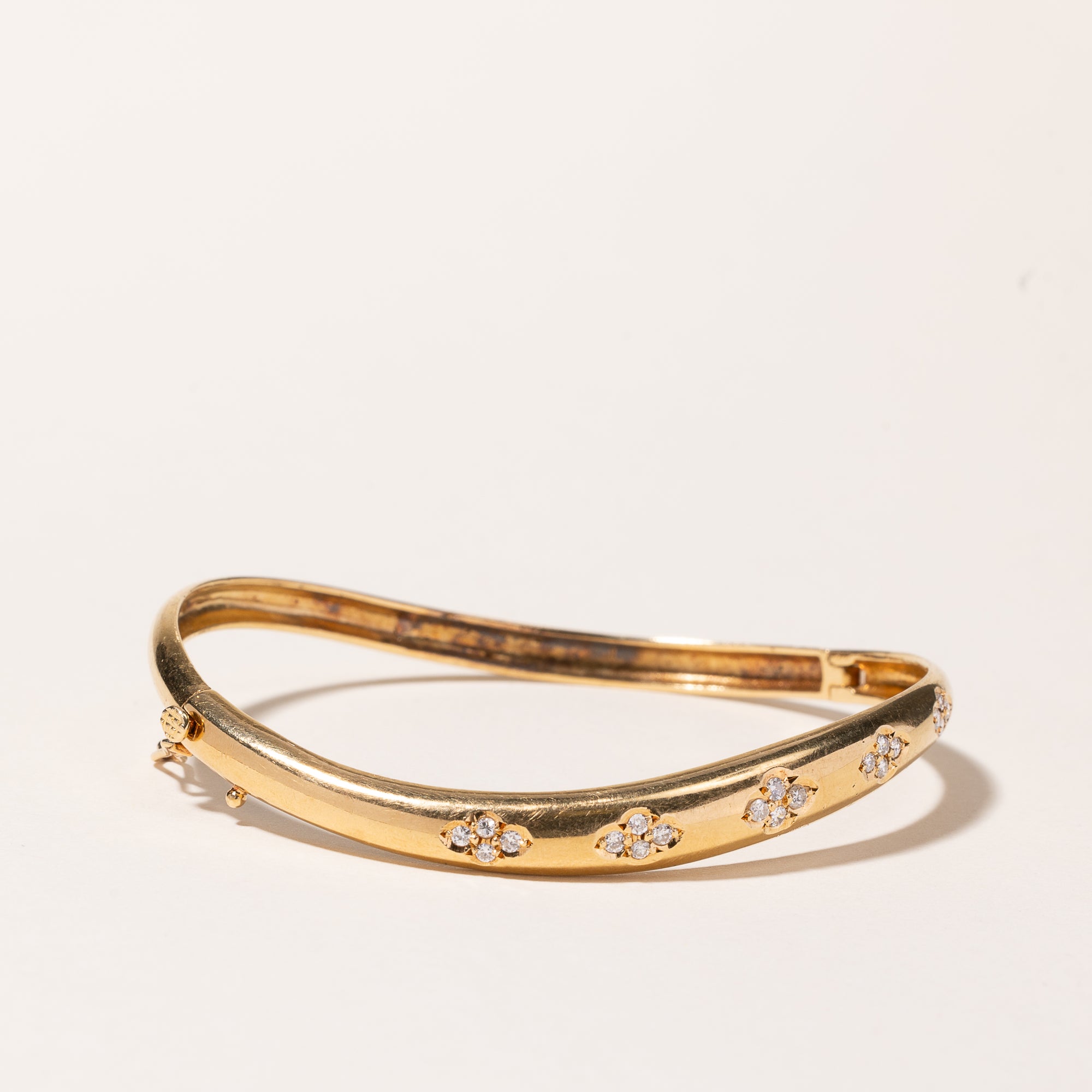 18k Yellow Gold Diamond Bangle Bracelet | 0.27ctw