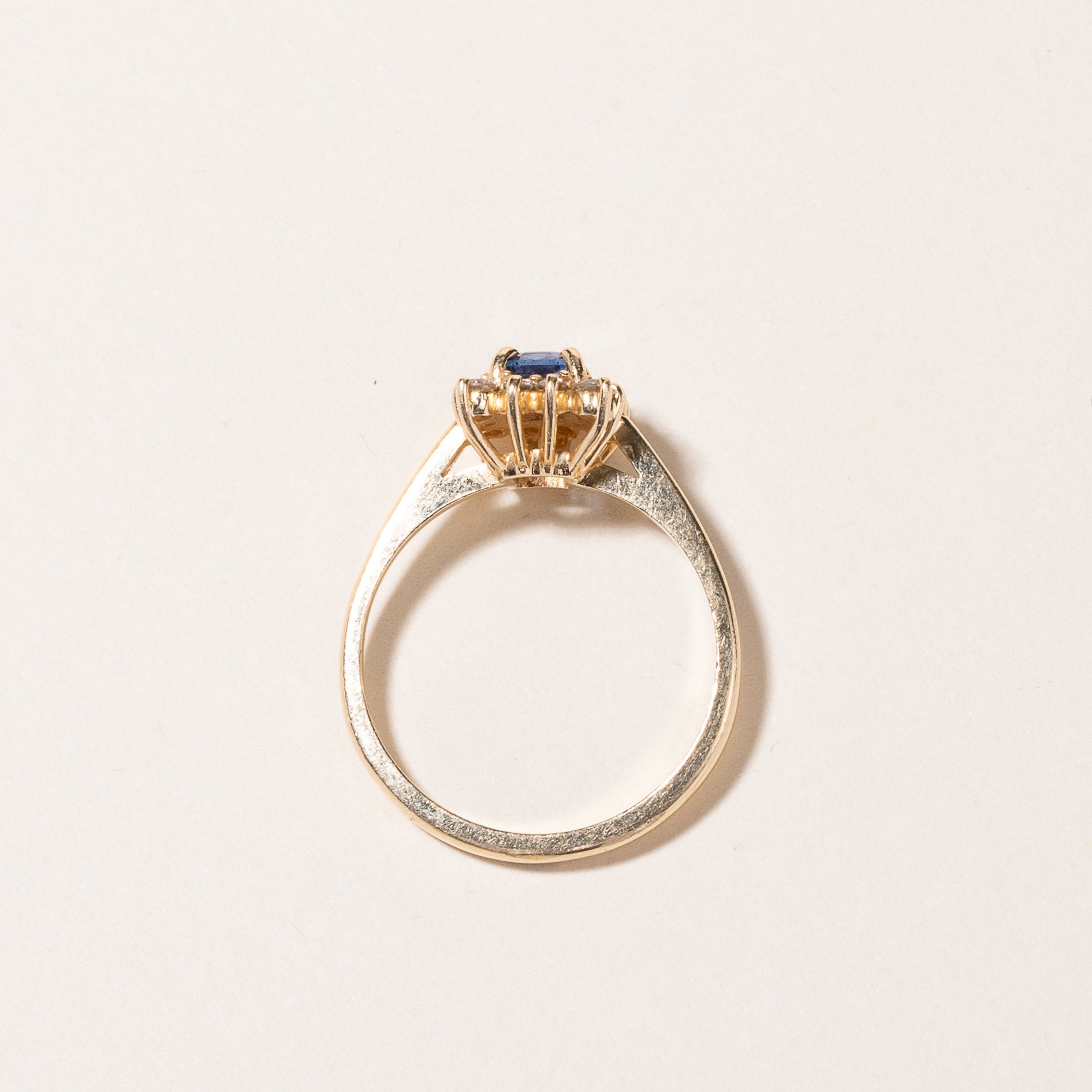 14k Yellow Gold Blue Sapphire & Diamond Ring | 0.74ctw, 0.20ctw | SZ 6.5