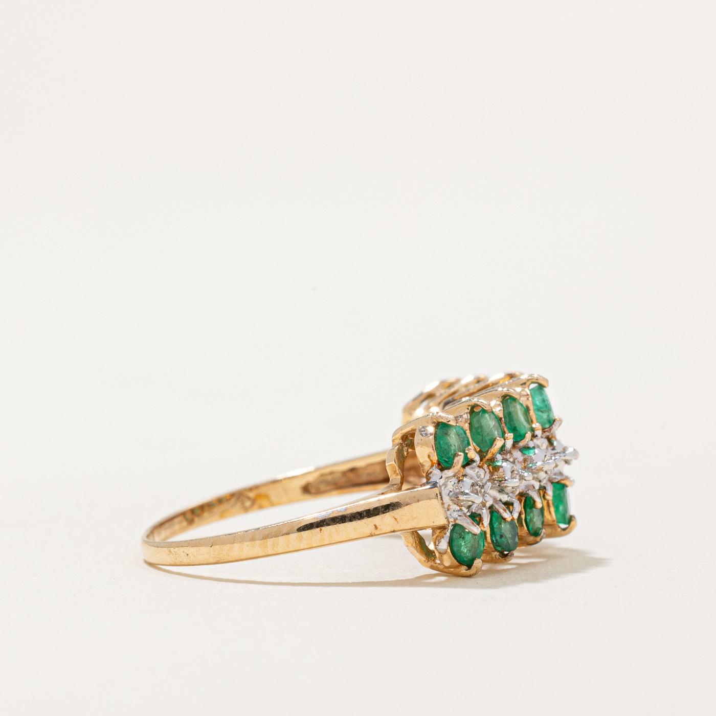 Emerald & Diamond Ring | 0.66ctw, 0.05ctw | SZ 6.25 |