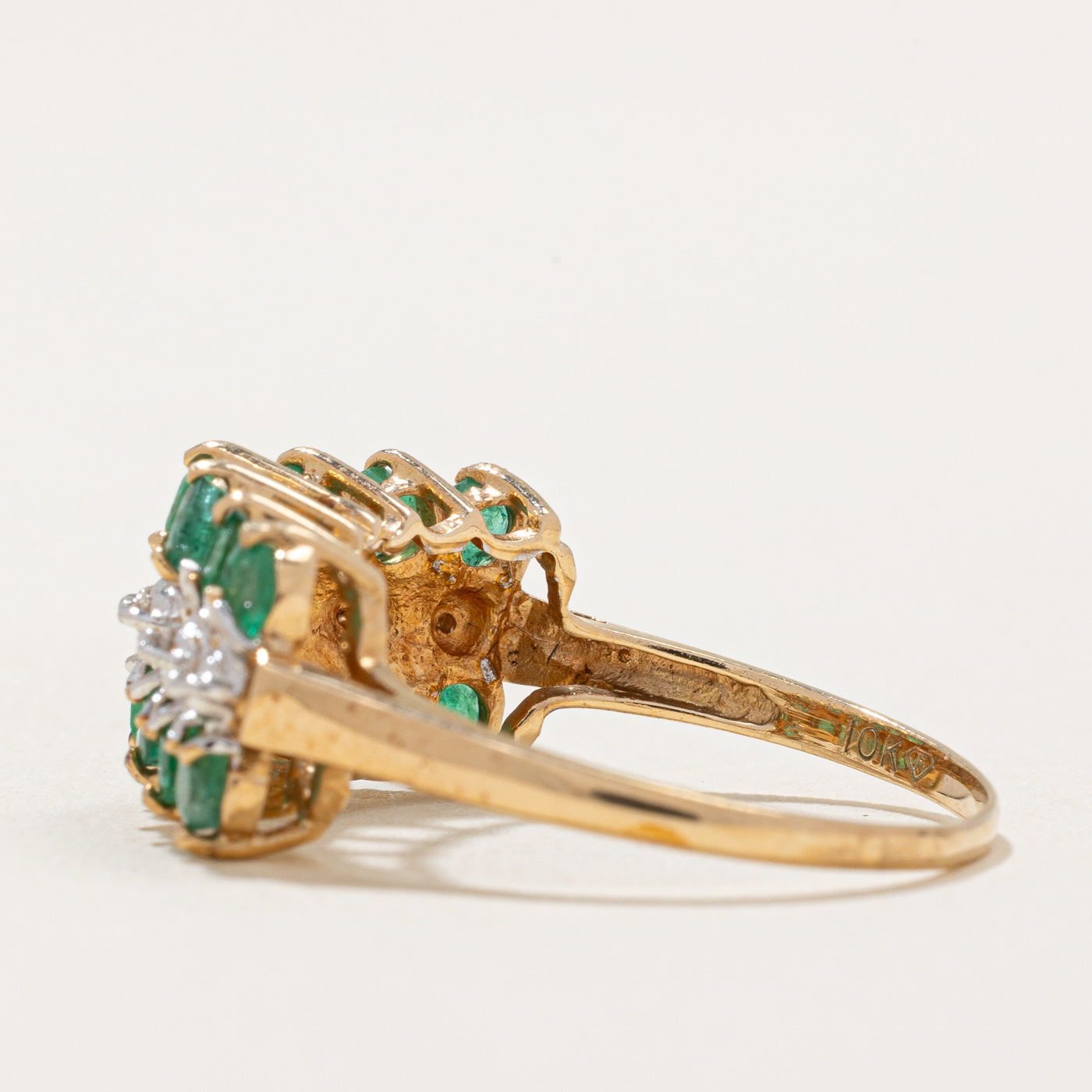 Emerald & Diamond Ring | 0.66ctw, 0.05ctw | SZ 6.25 |