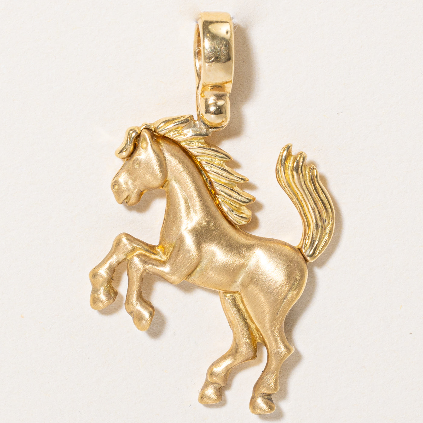 18k Yellow Gold Horse Pendant