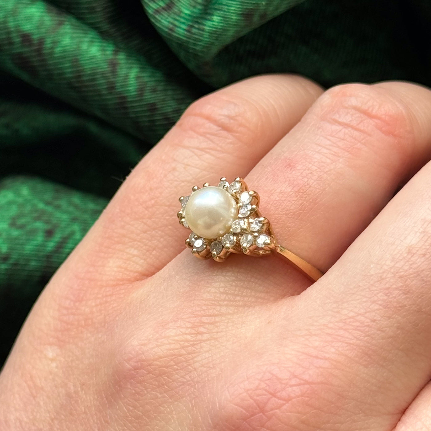 Cultured Pearl & Diamond Cocktail Ring | 0.54ctw | SZ 6.25 |