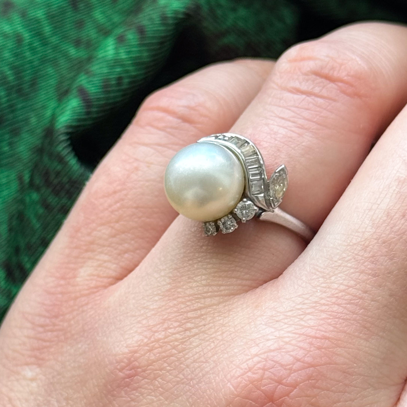 South Sea Pearl & Diamond Cocktail Ring | 0.40ctw | SZ 4.25 |