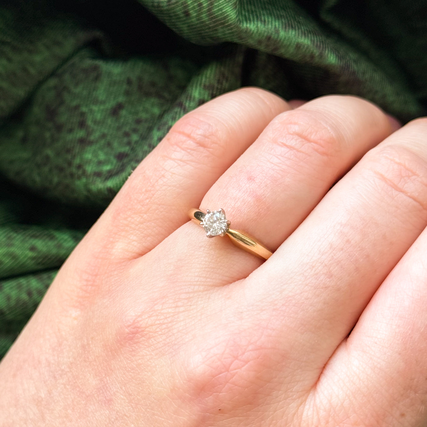 Solitaire Diamond Engagement Ring | 0.34ct SI1 J | SZ 5 |