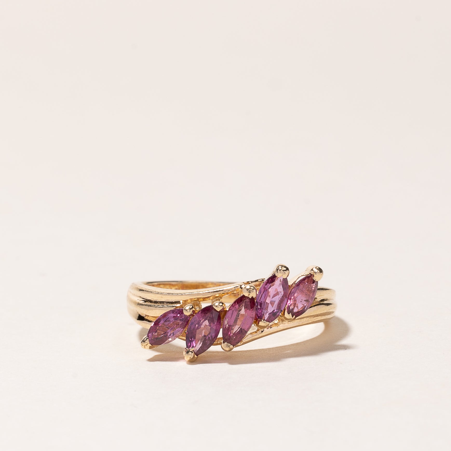 14k Yellow Gold Pink Sapphire Ring | 0.86ctw | SZ 6.25