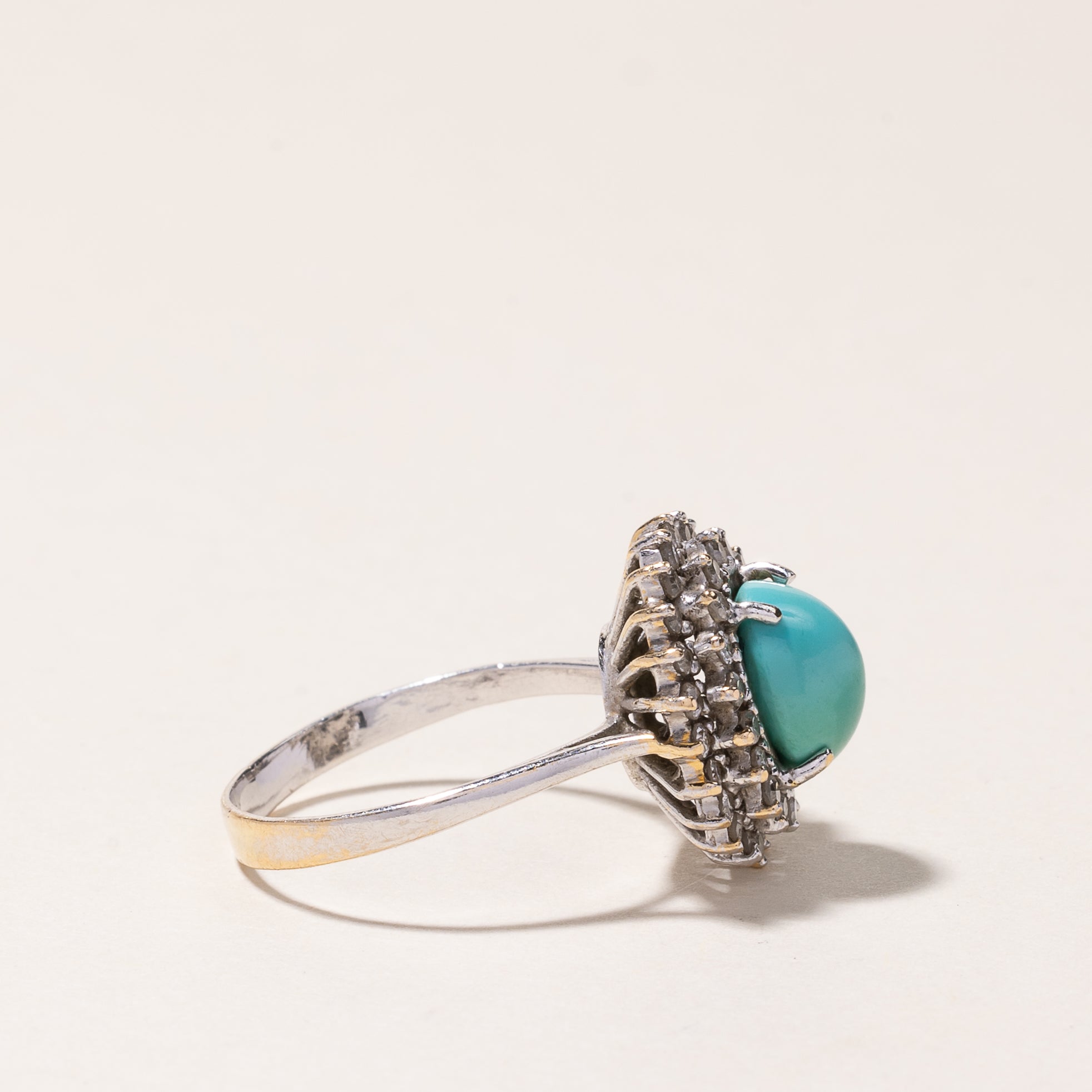 Bague en or blanc 18 carats, turquoise et diamants | 2,74 ct, 0,54 ct au total | Taille 7,25 
