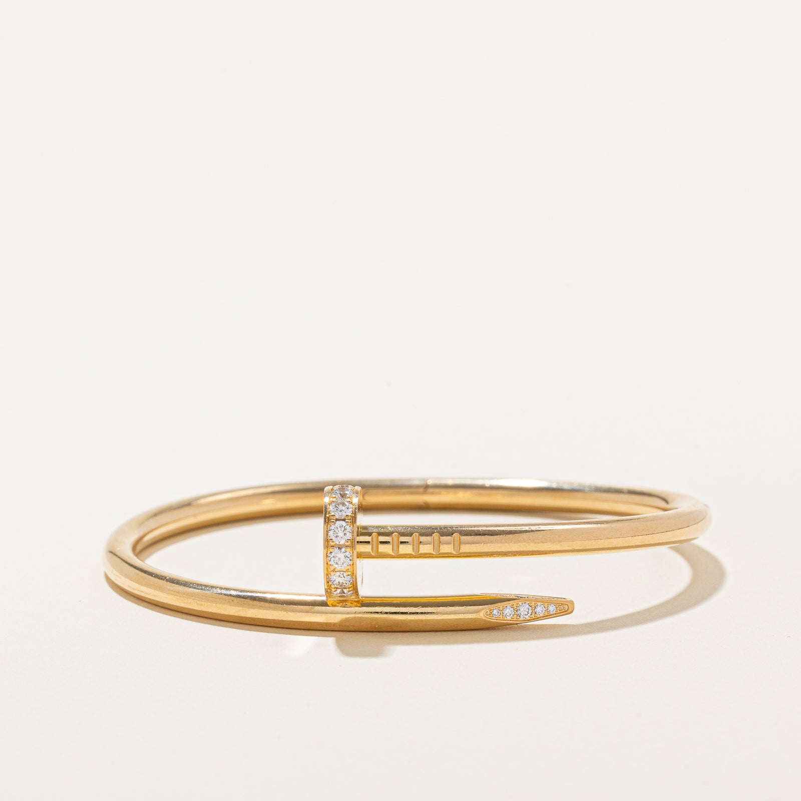 'Cartier' Juste un Clou Bracelet, Classic Model, Diamonds | 30.57ctw | 6"