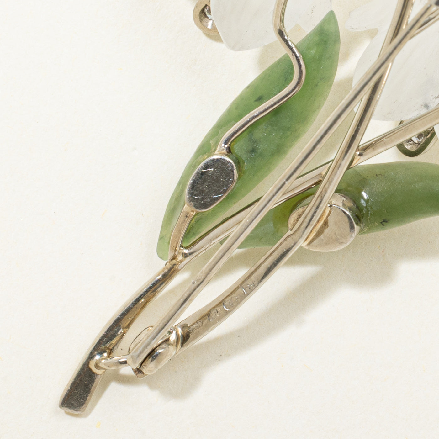 Late Art Deco Snowdrops Quartz, Nephrite Jade & Diamond Brooch | 0.07ctw