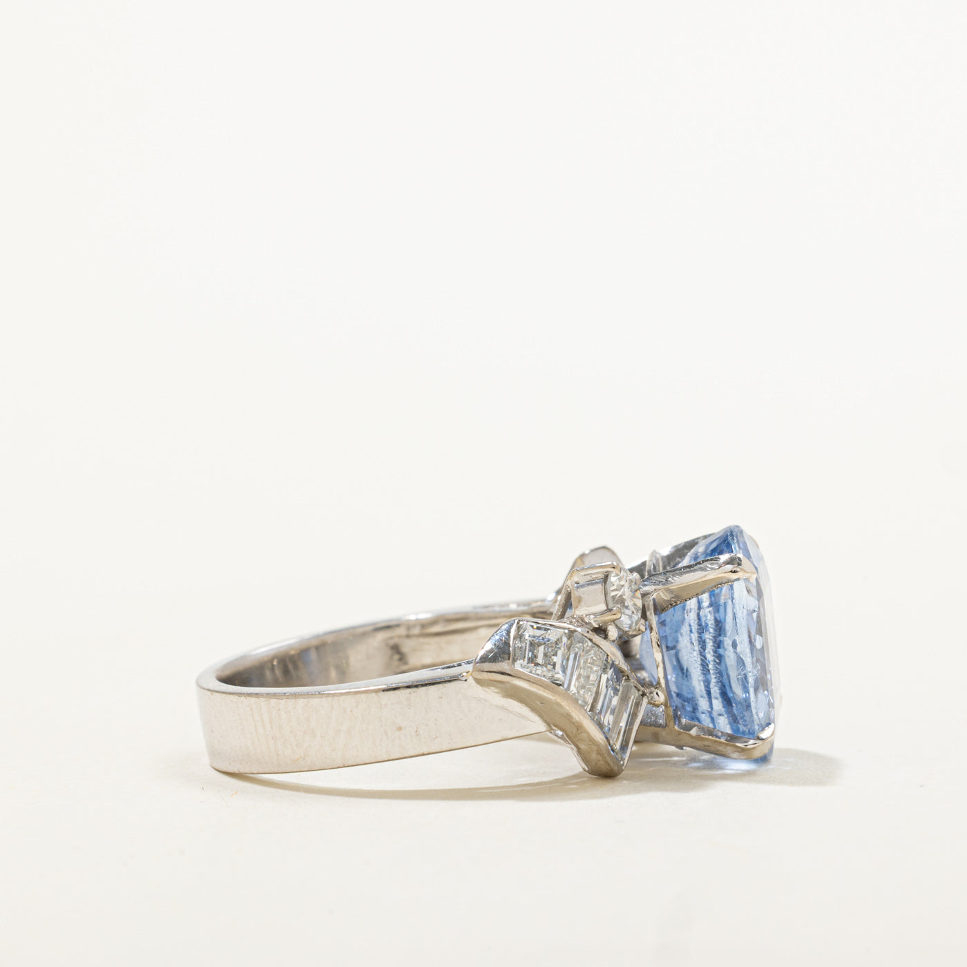 GIA Unheated Ceylon Sapphire & Diamond Ring | GIA 5.49ct, 0.91ctw | Sz 5