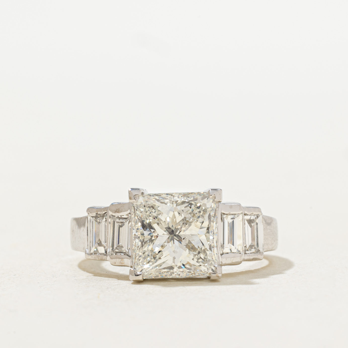 3.01ct GIA-graded Natural Diamond Engagement Ring | GIA 3.01ct | 0.80ctw | SZ 7.25