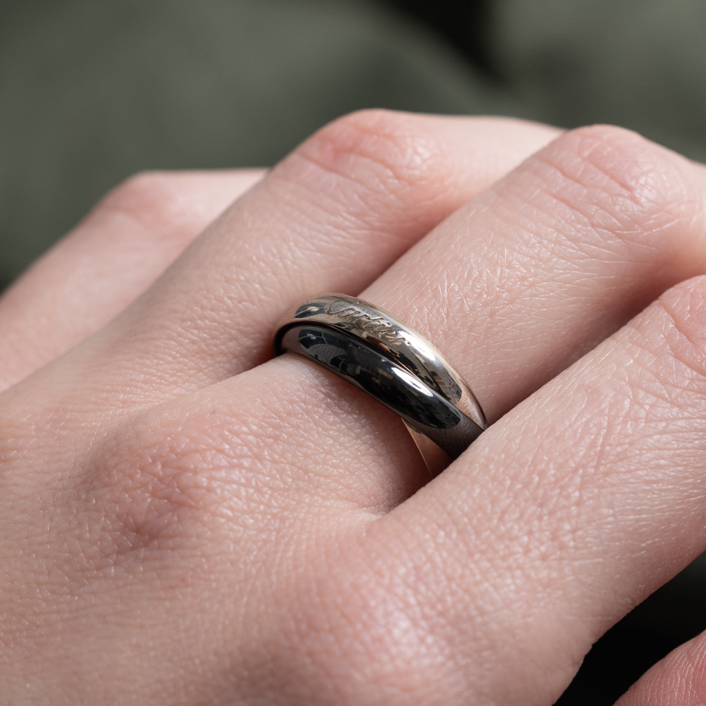'Cartier' Trinity ring, Ceramic, Classic Model | Cartier SZ 56