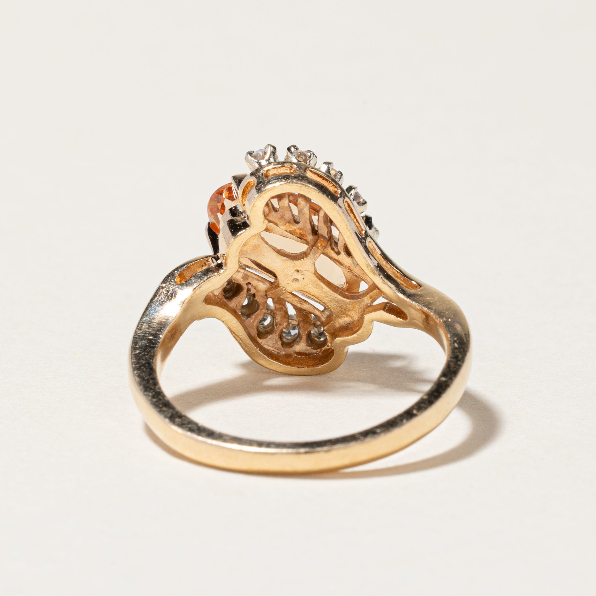 Bague en or jaune 14 carats, morganite et diamants | 1,30 ct, 0,16 ct au total | Taille 6,5 