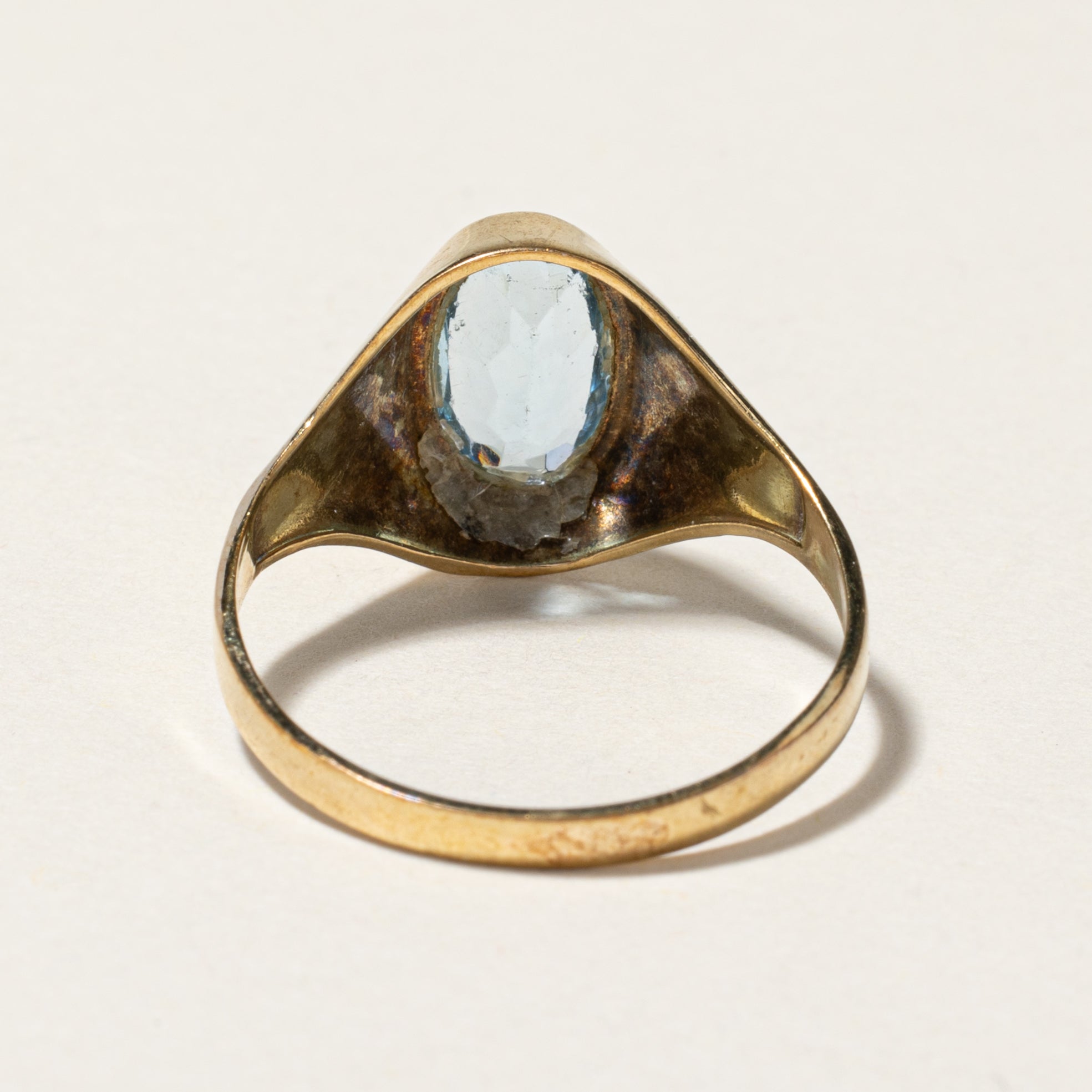 8k Bezel Set Oval Cut Blue Glass Ring | 1.80ct | SZ 8