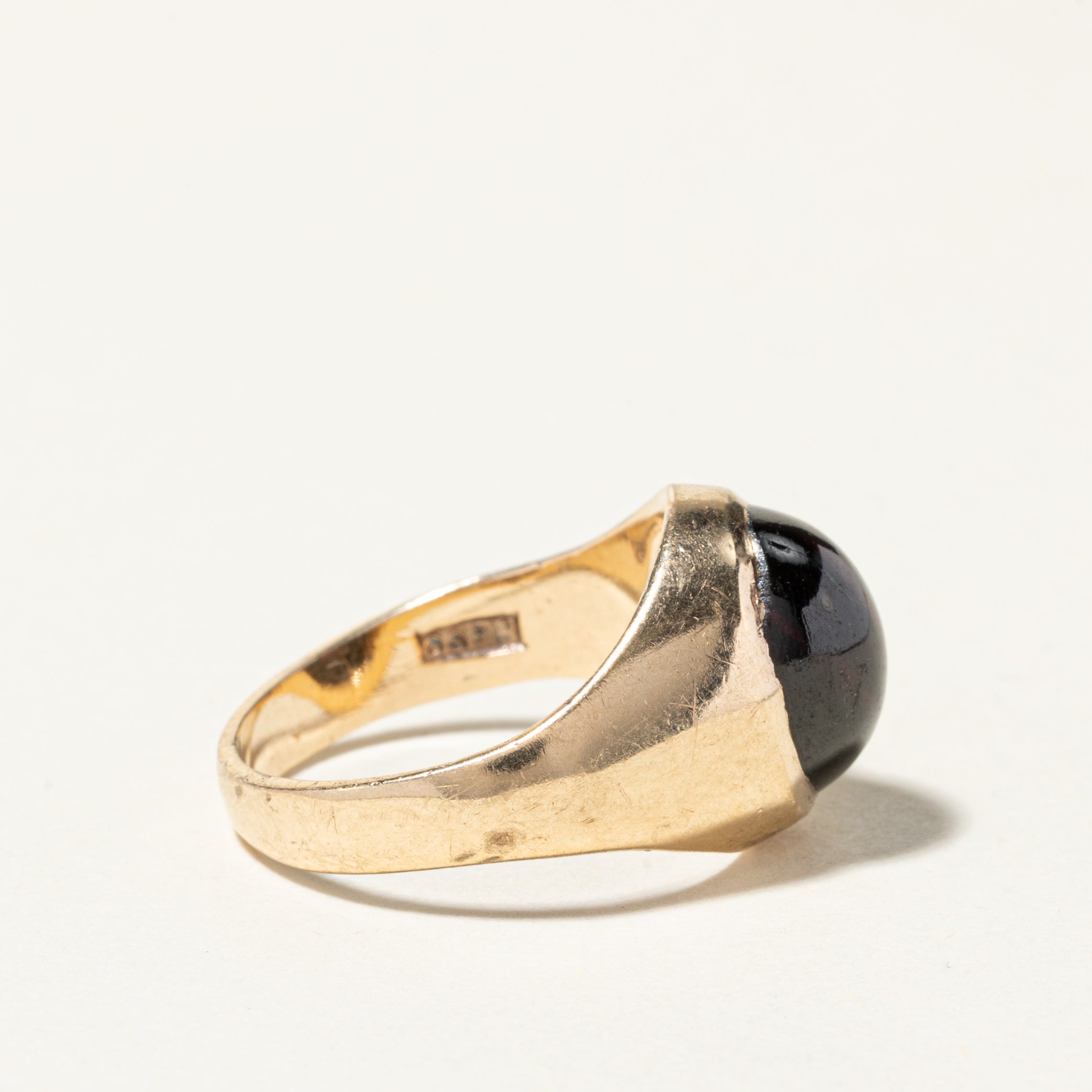 1963 London Bezel Set Cabochon Cut Tourmaline Ring | 2.80ct | SZ 4.75