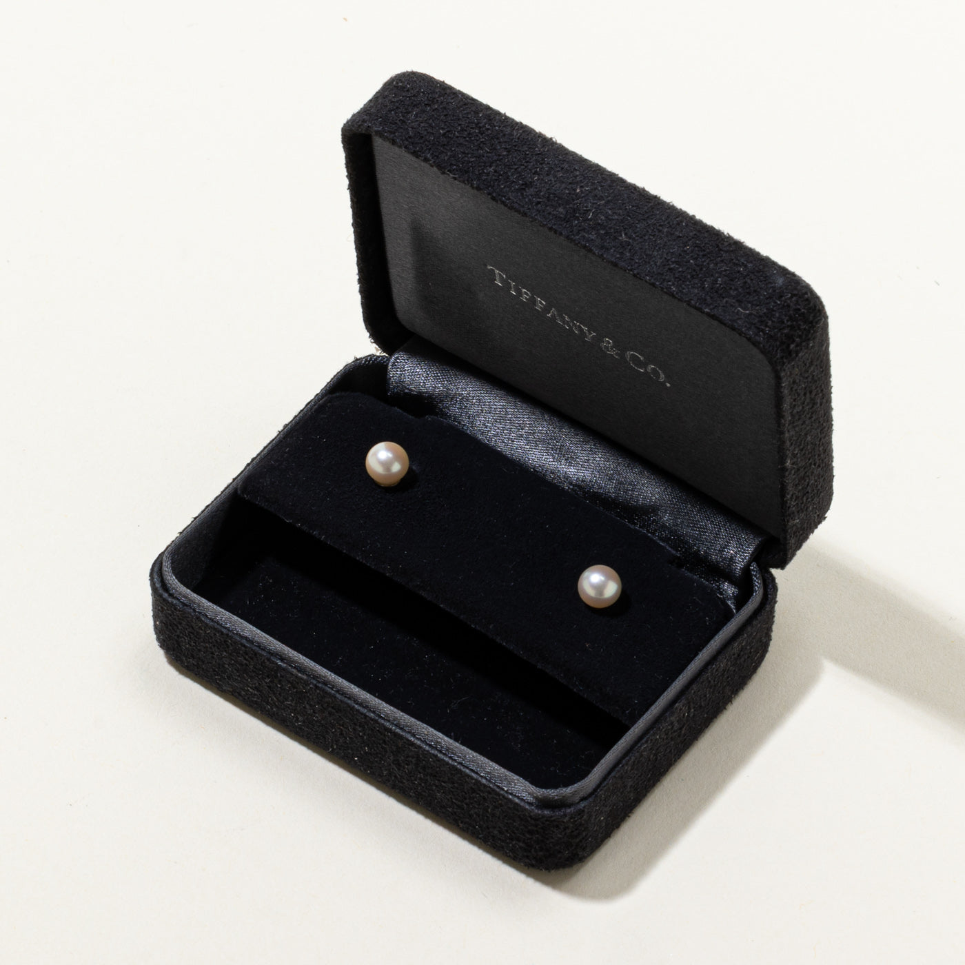 'Tiffany & Co' Tiffany Signature Pearl Earrings