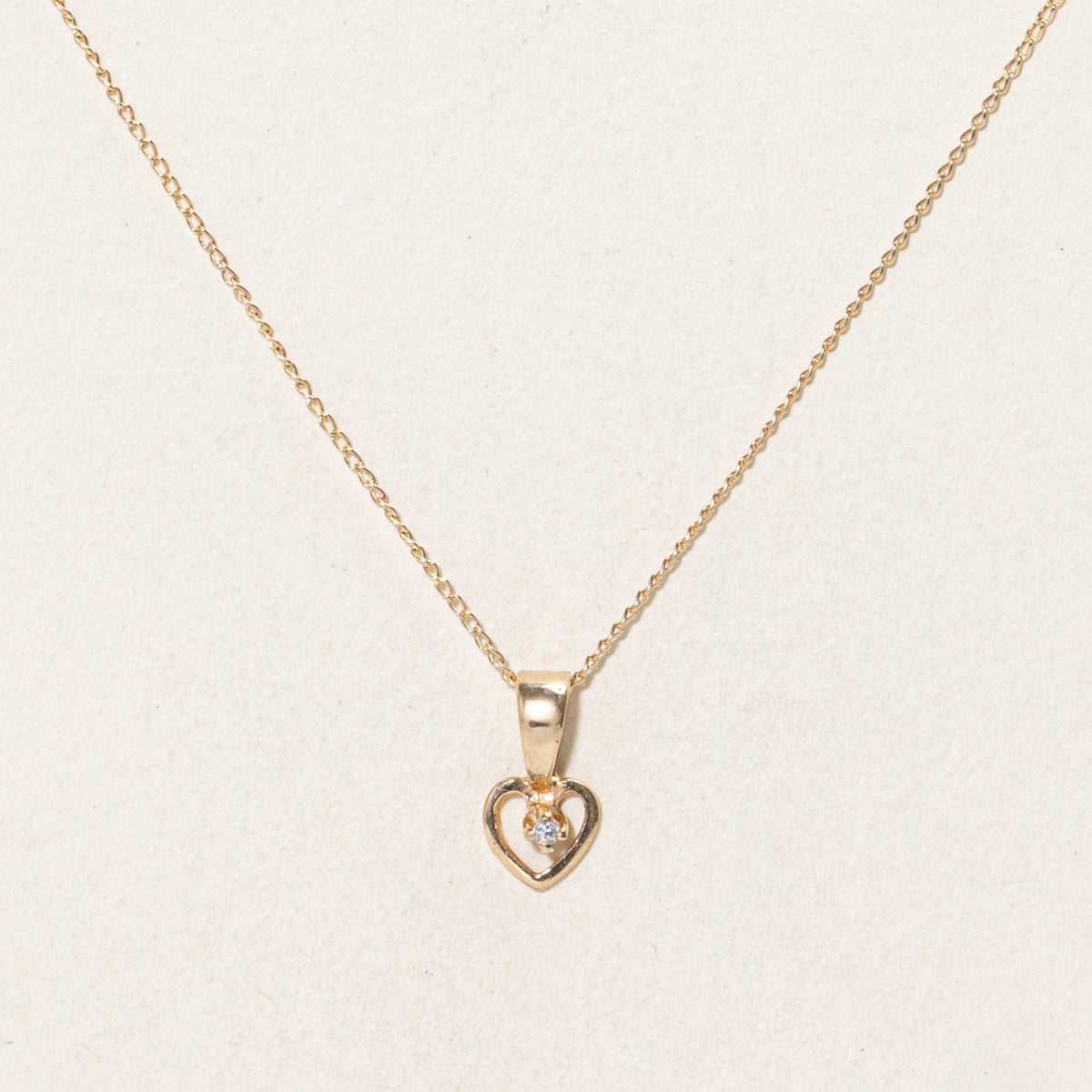 10k Diamond Plain Heart Pendant Necklace | 17"