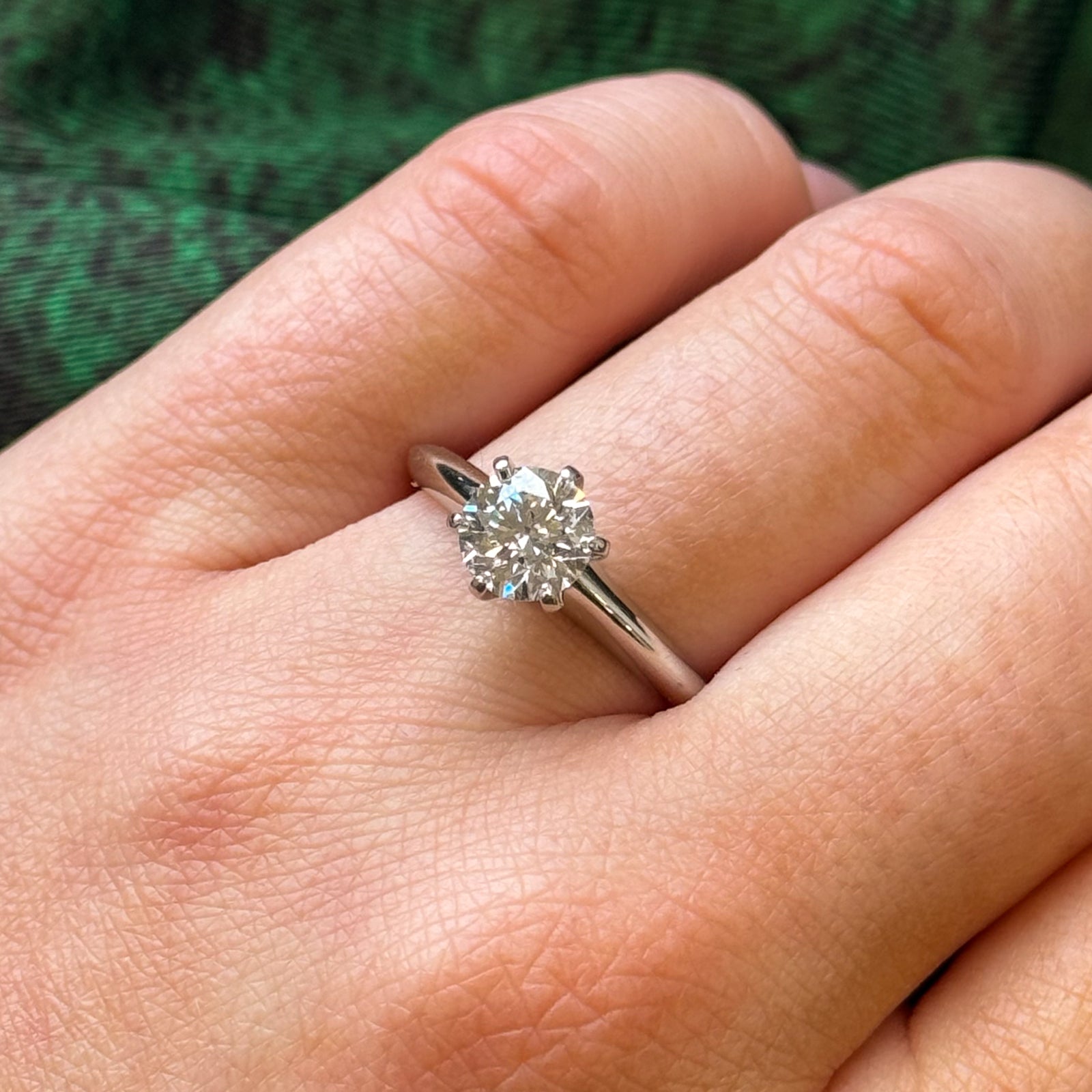 'Tiffany & Co.' The Tiffany® Setting Engagement Ring | 1.16ct | SZ 7.5 |