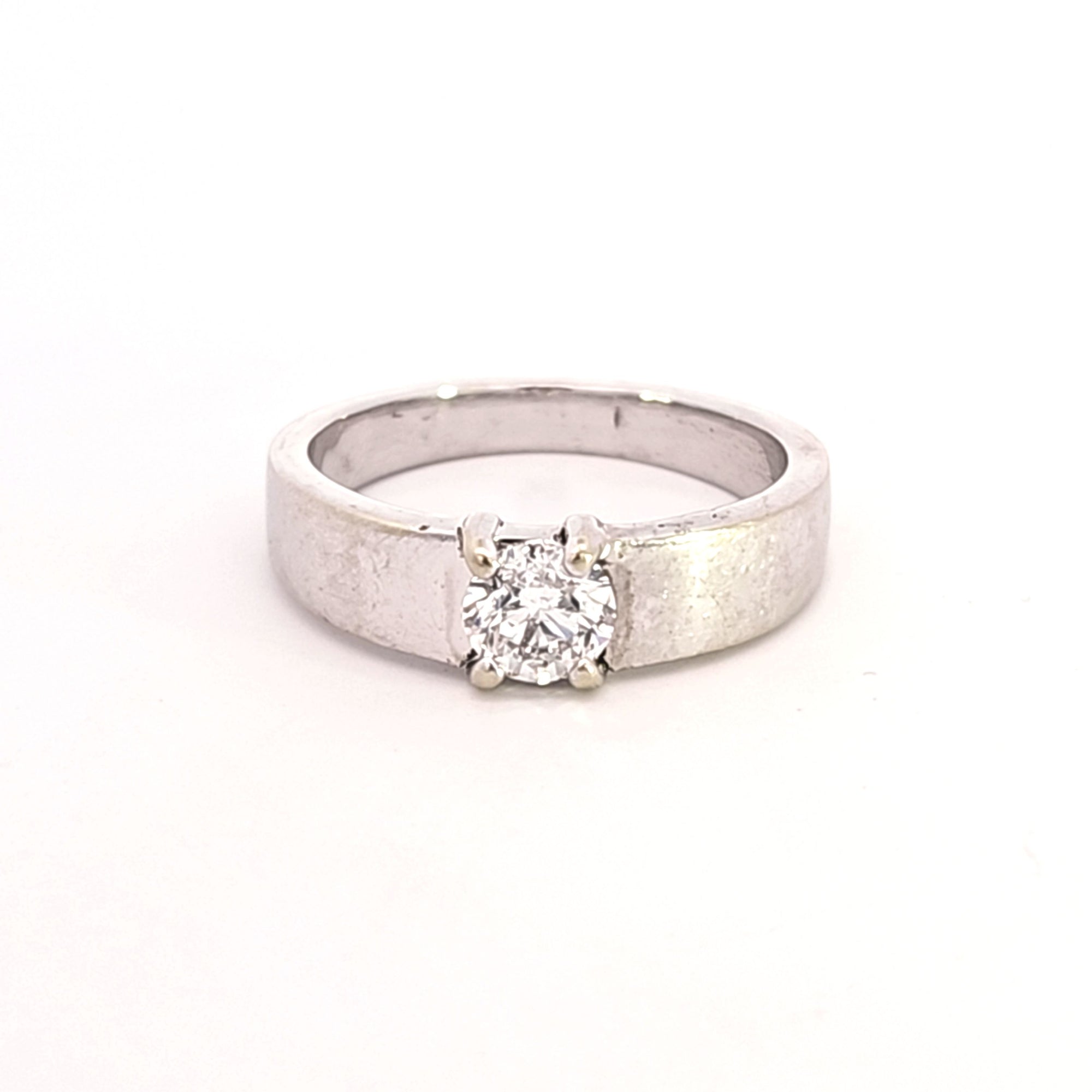 Low Profile Solitaire Diamond Ring | 1.00ct | SZ 11.75 |