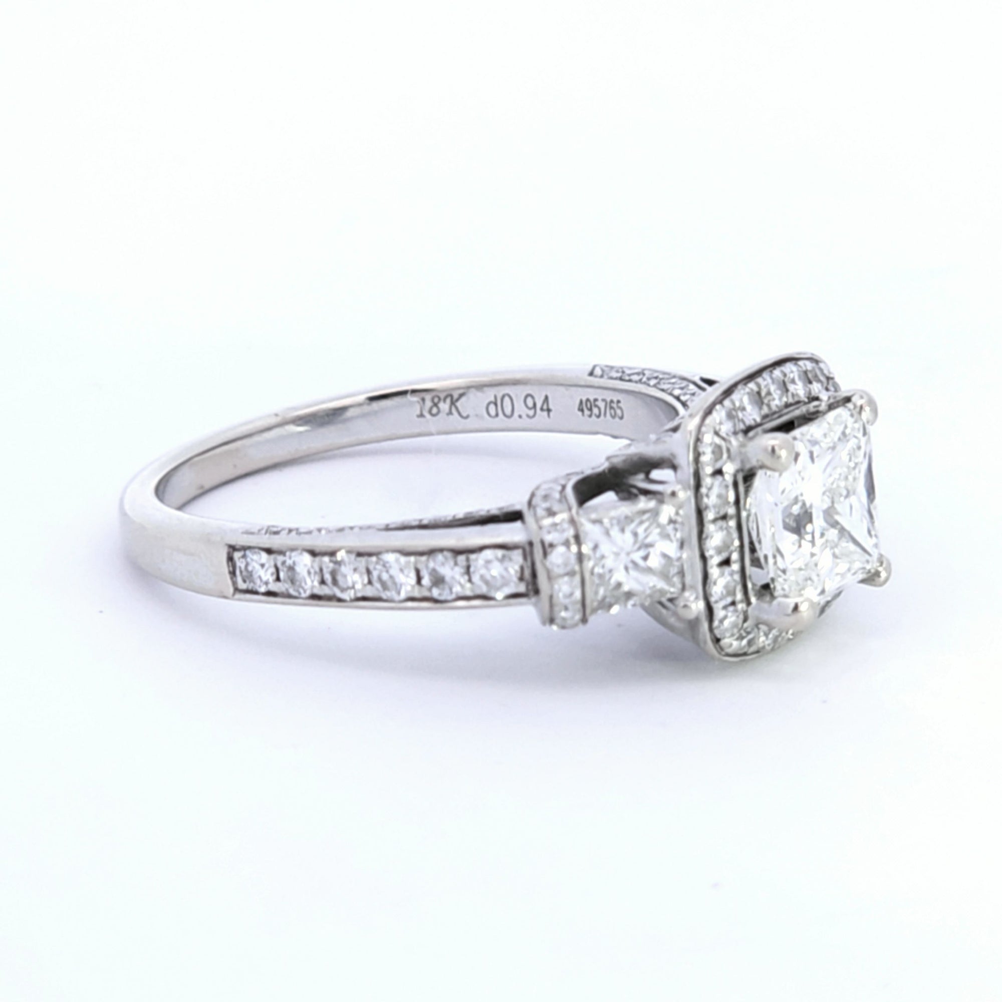 Simon G' Three Stone Princess Diamond Gallery Ring | 1.84ctw | SZ 6.25 |