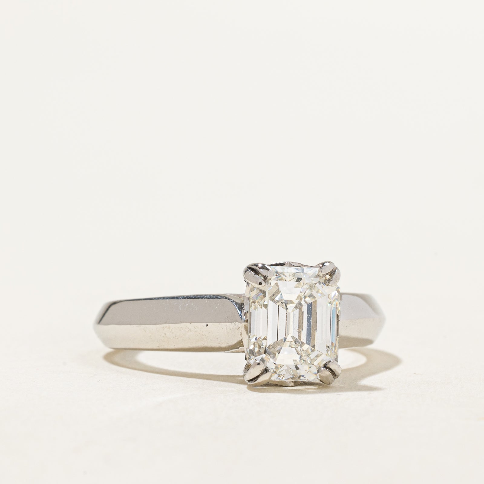 GIA Emerald Cut Diamond Engagement Ring | GIA 2.00ct VVS2 I Ex | 2.04ctw | SZ 6.5 |