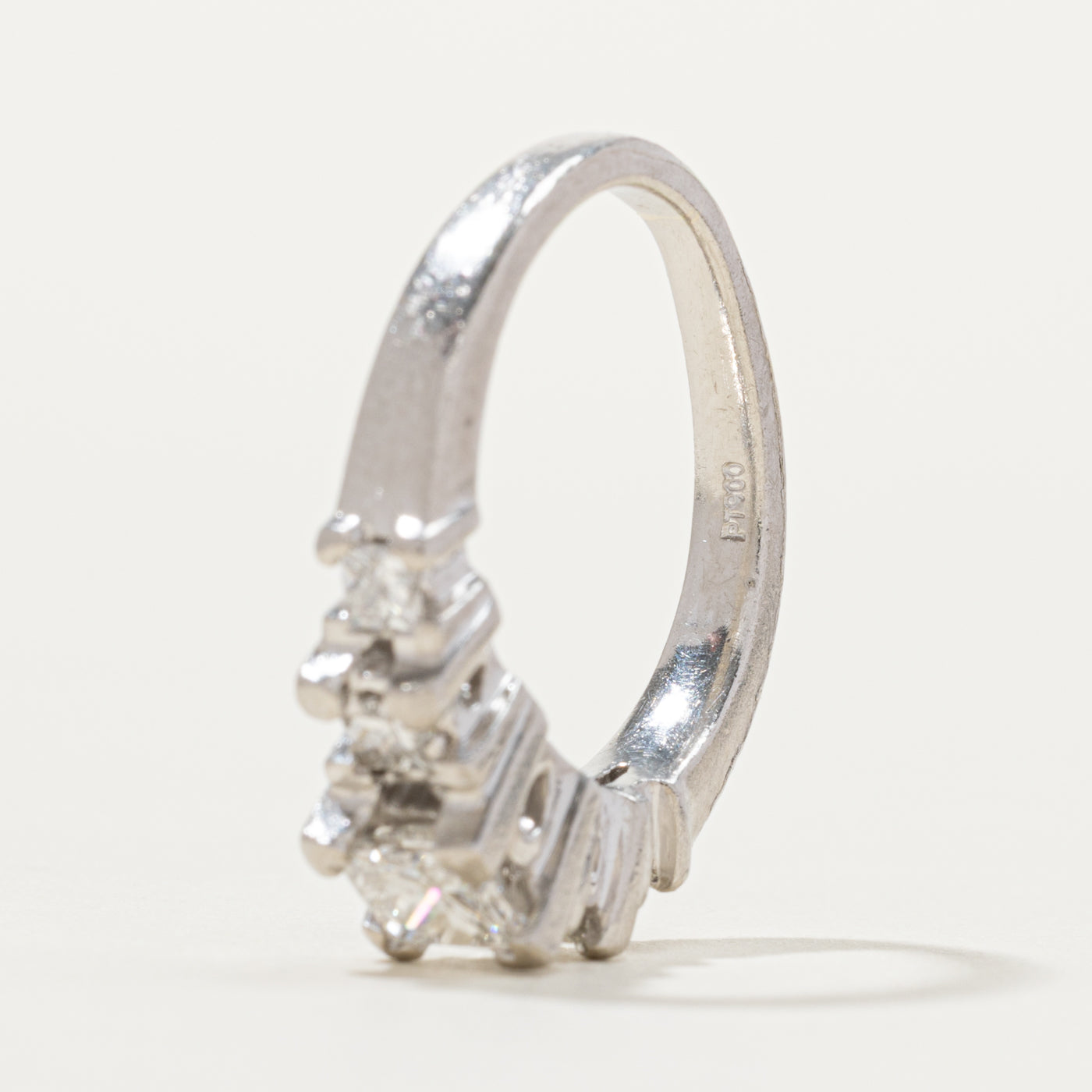 Bague en platine 900 sertie de diamants (réf. 801-721) | 0,50 ct | Taille 5,5