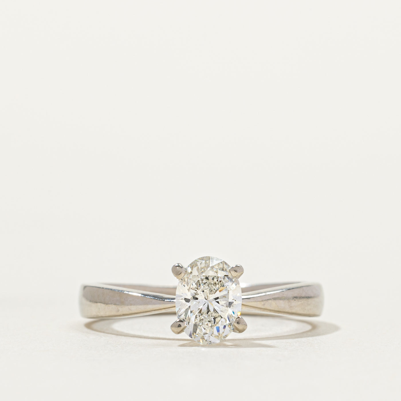 Bague en or blanc 14 carats (801-753) avec diamant | Taille 4,75