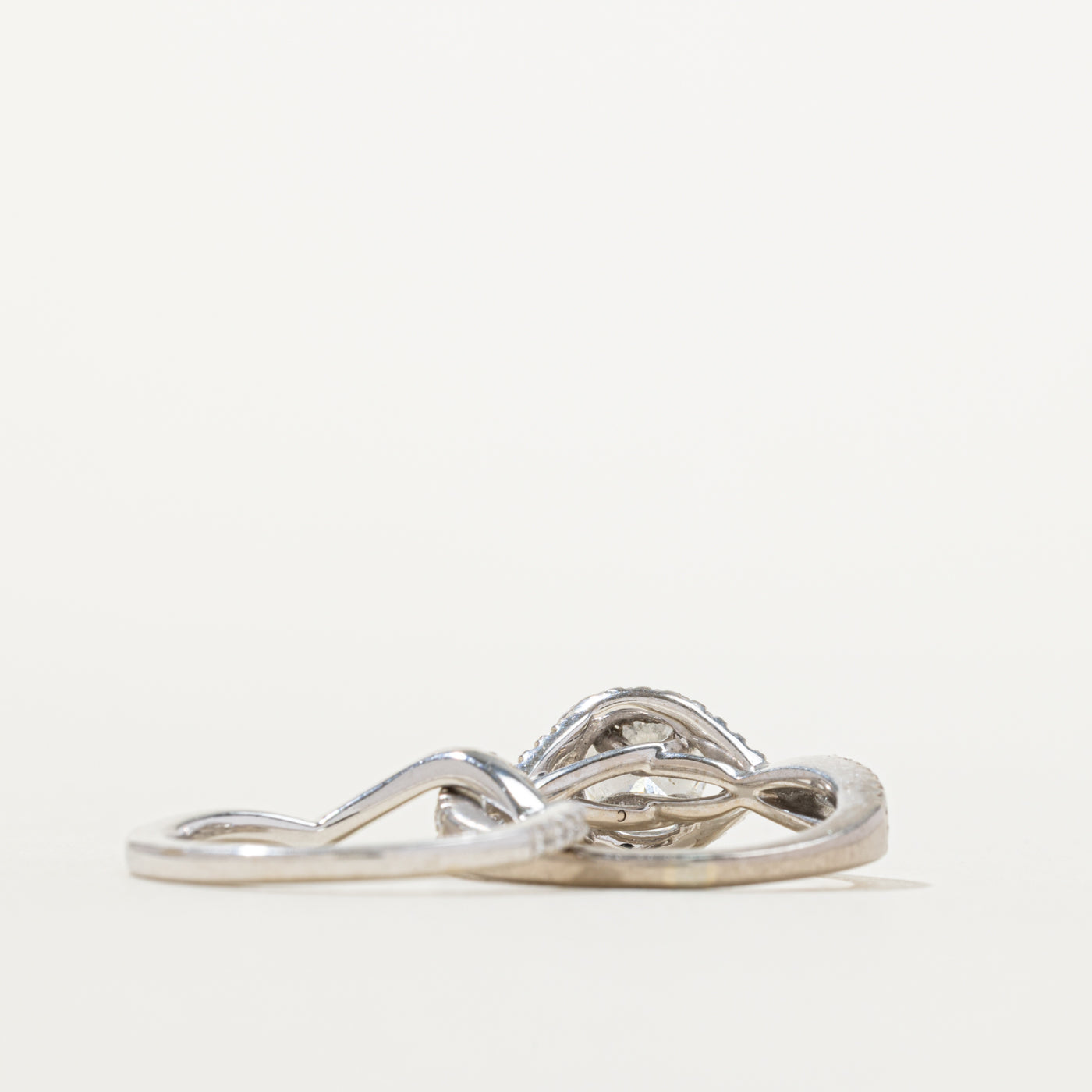 GIA Diamond Halo Wedding Ring Set | GIA 0.84ct VS2 I Ex, 0.48ctw | SZ 4.25