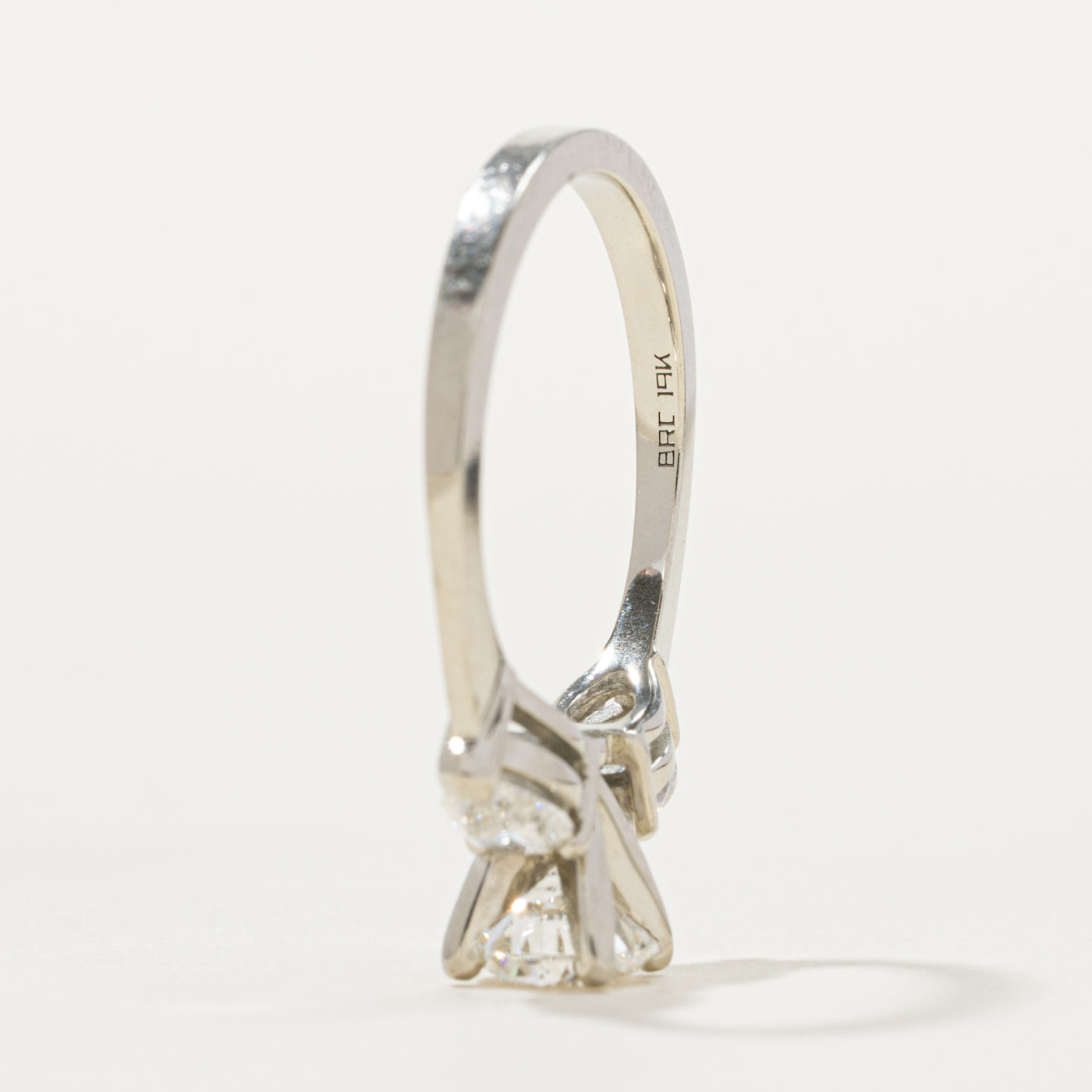 IGL Round Brilliant Cut Diamond Accented Ring | 0.75ct SI1 H, 0.50ctw | SZ 5.5